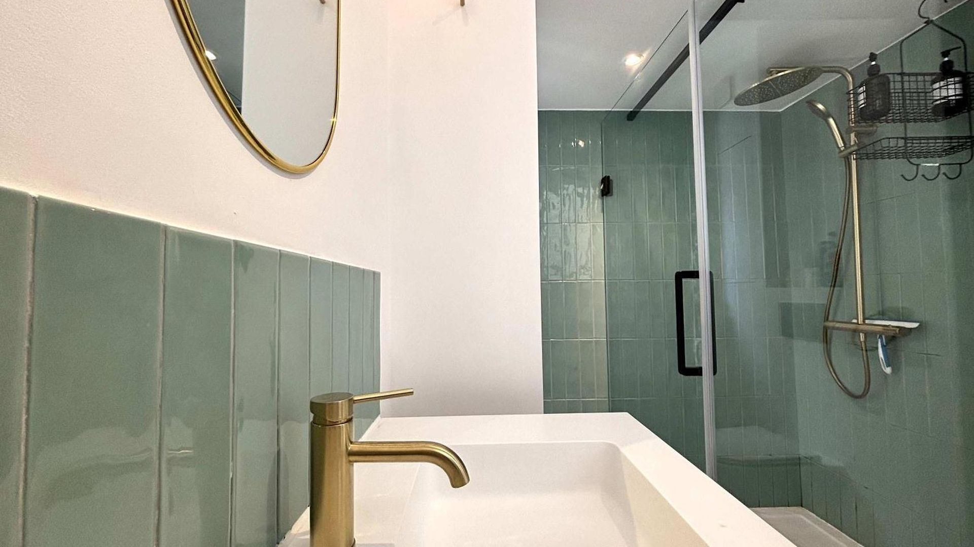 Apartment Stylish In Chatelain - Parking & Comfort Brussels