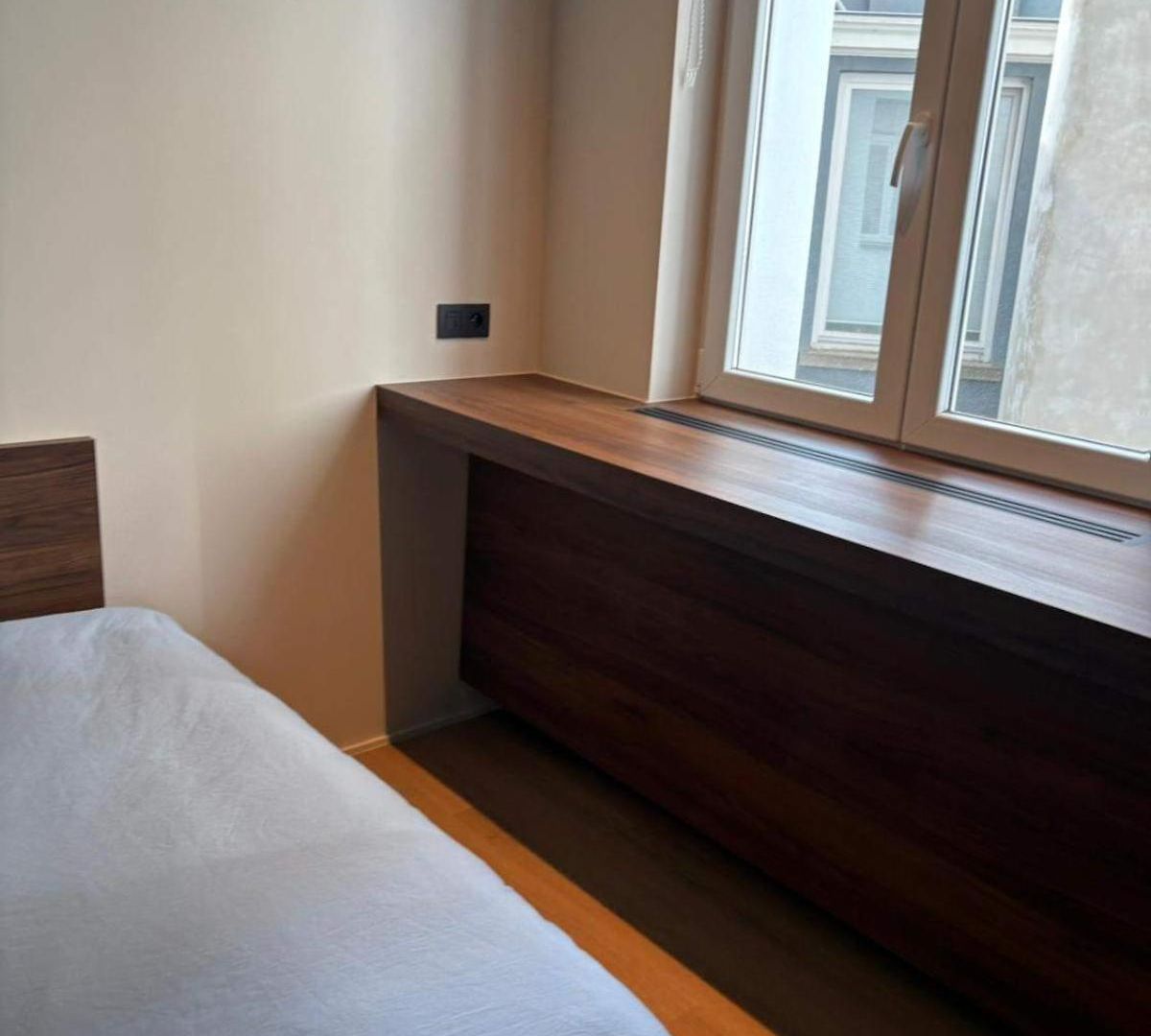 Tenbosch Elegance - Park View Near Avenue Louise Brussels