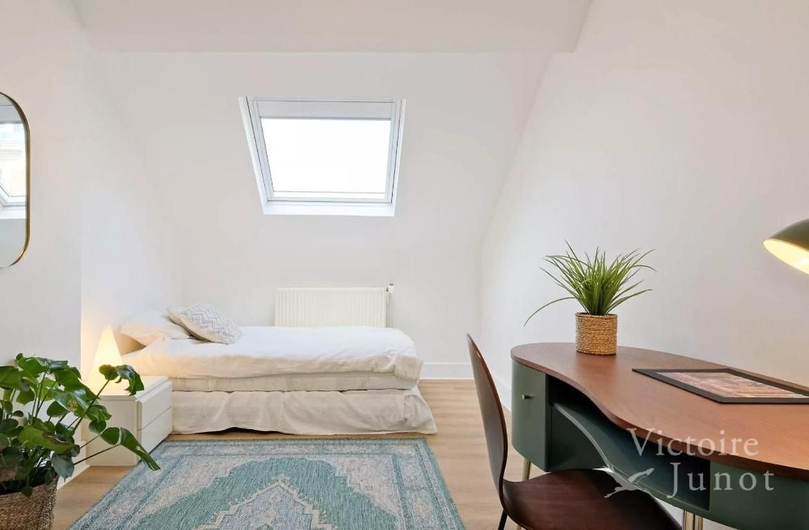 Exceptional 10bd - Prestige Area Bxl Apartment
