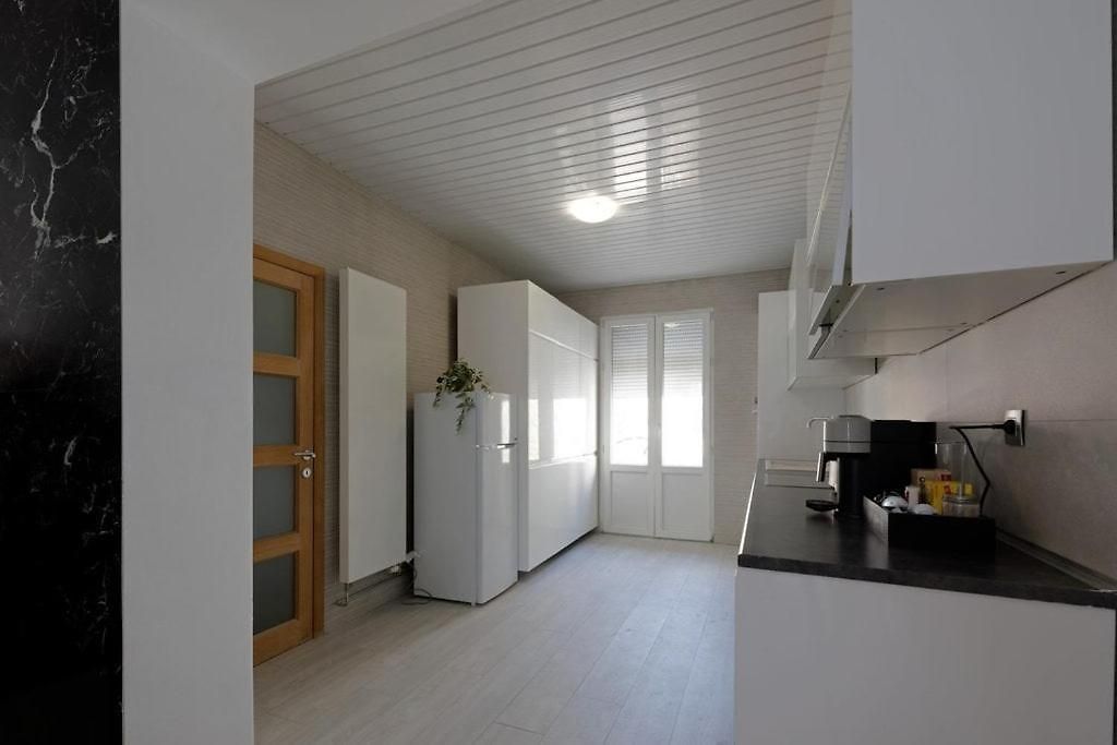 Apartment Cozy, Bright 2-bedroom Duplex In Brussels-laeken
