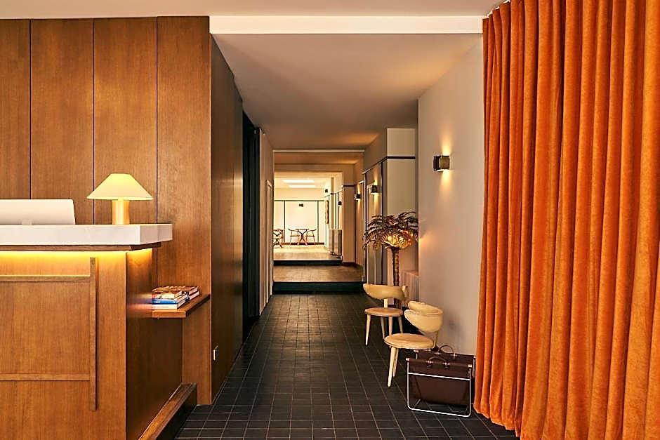 Latroupe Jardin Secret 3*