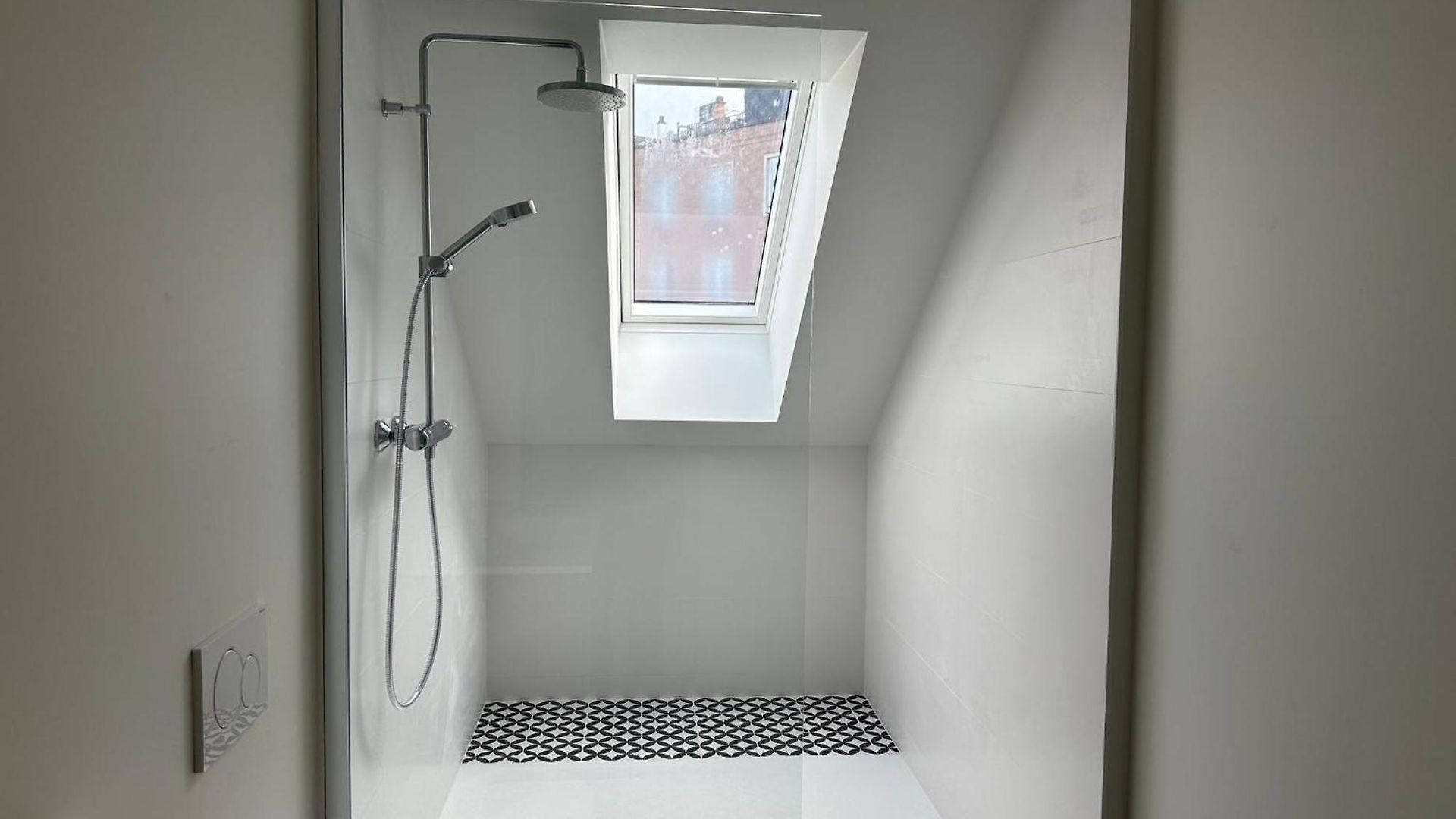 Self Check In 2 Bedroom In * Brussels