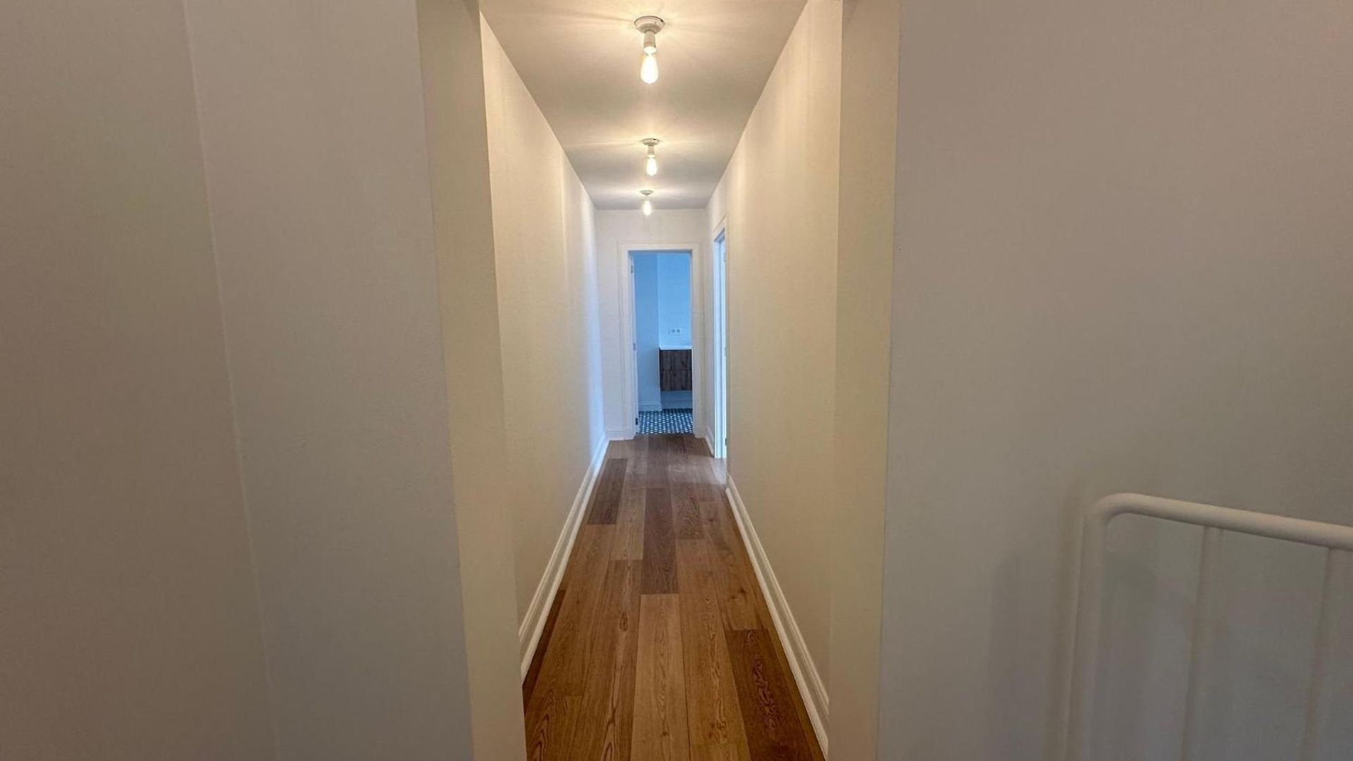 Self Check In 2 Bedroom In Apartment *