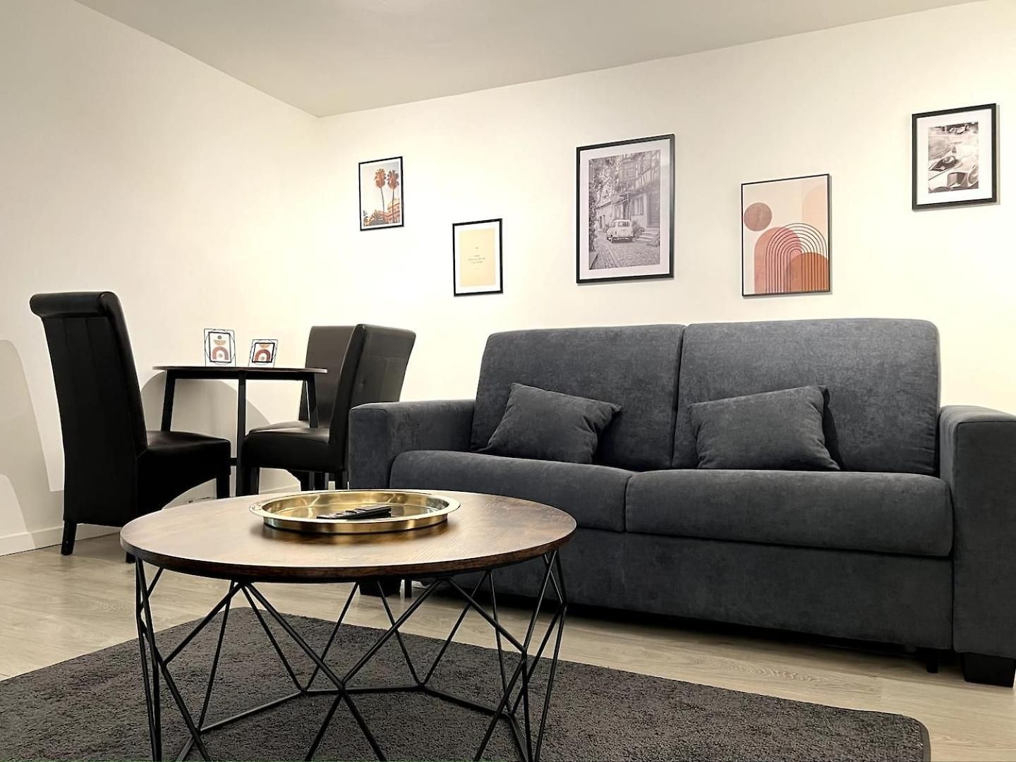 Apartment Charming Uccle - 1 Bedroom Brussels