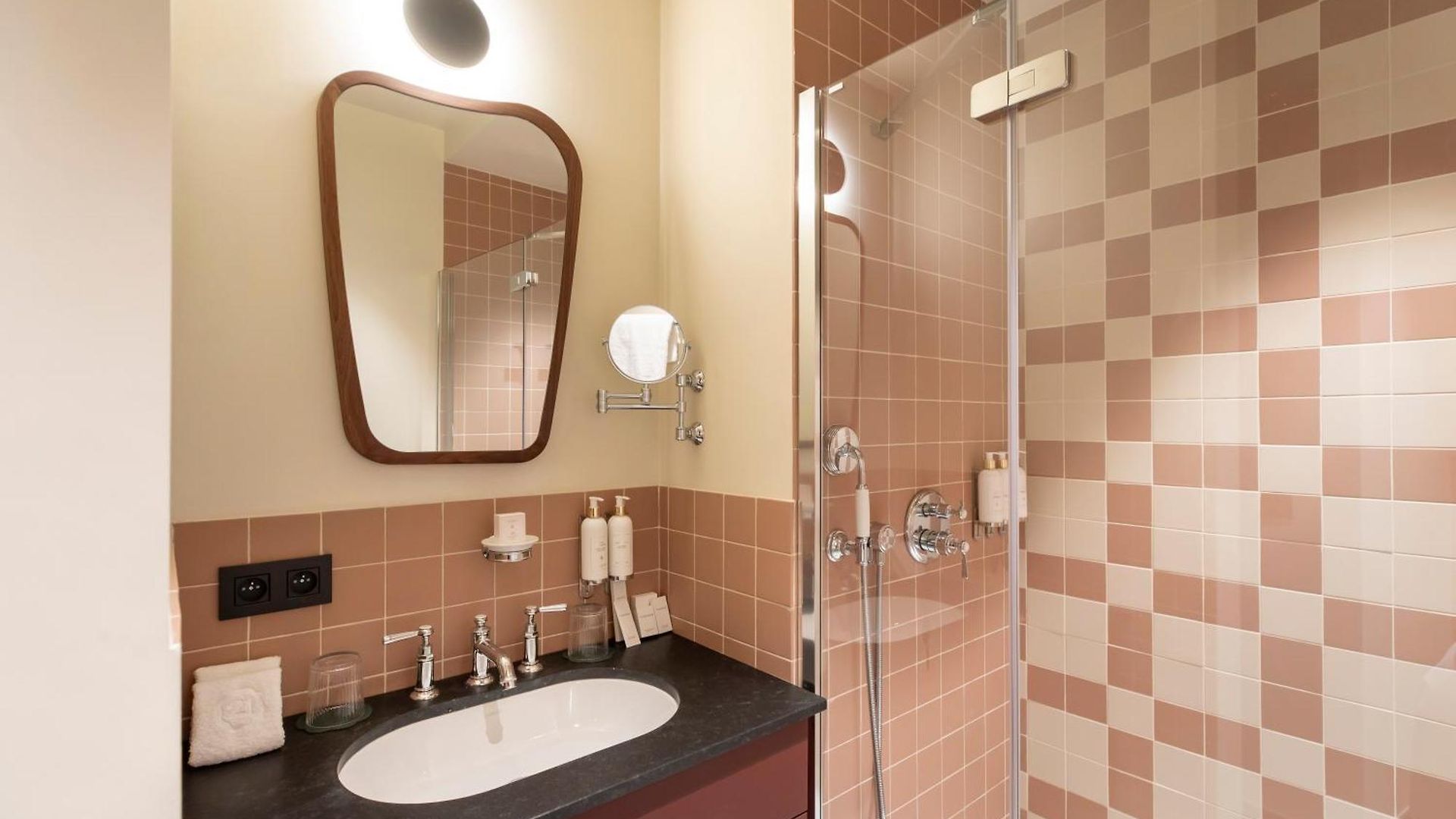 Faubourg 21 - The Leading Of The World Hotel 5*