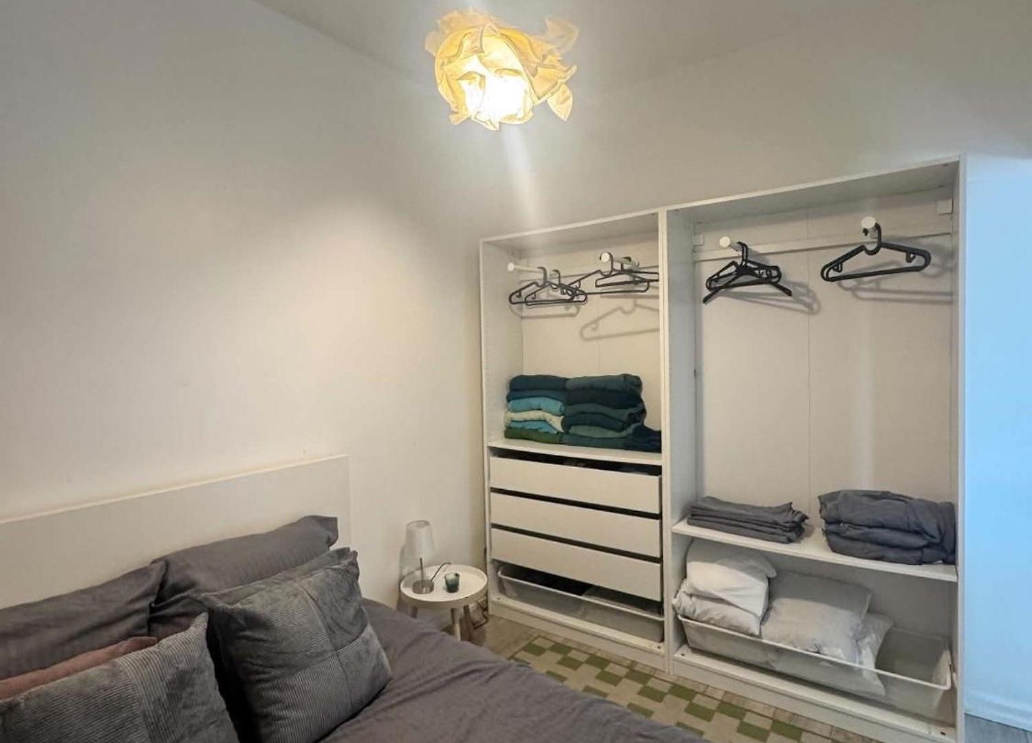 Quartier Ixelles - Metros Louise, Porte De Namur, Trone Apartment *