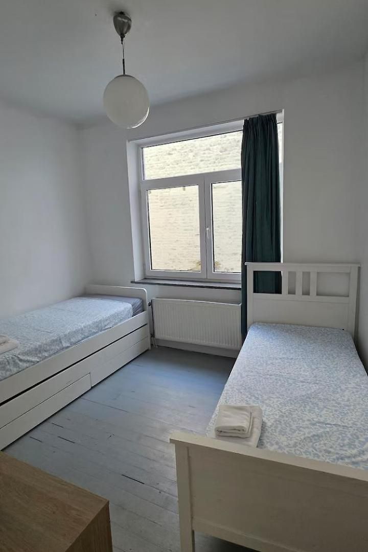 Villa Family House 5br House 3ba Terrace Center *