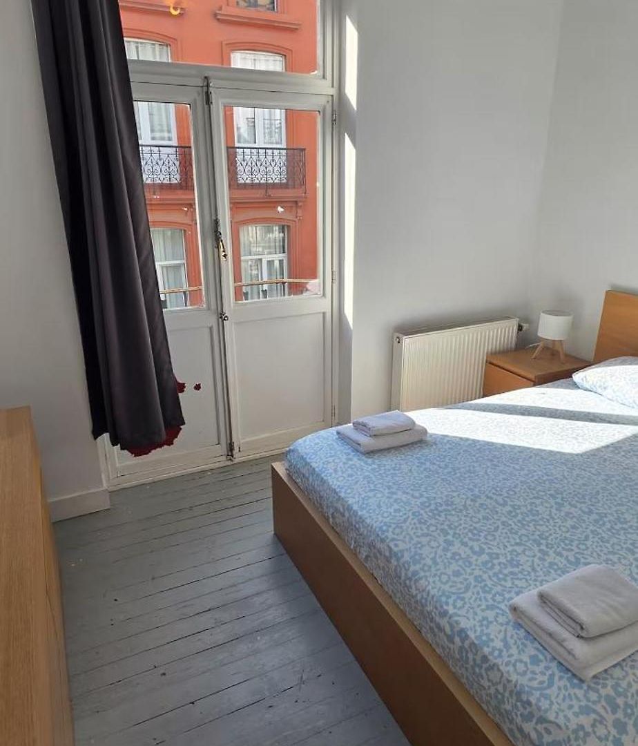 Family House 5br House 3ba Terrace Center * Brussels