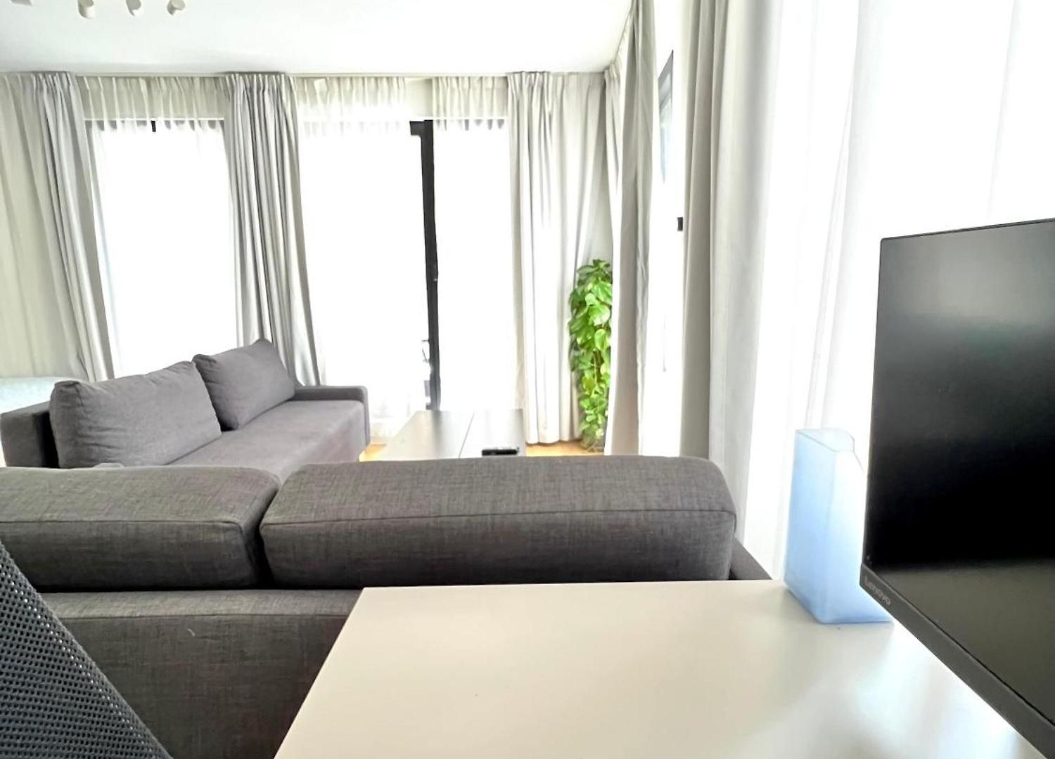 Lovely And Cosy With Balcony By Grand Place For 4 Brussels
