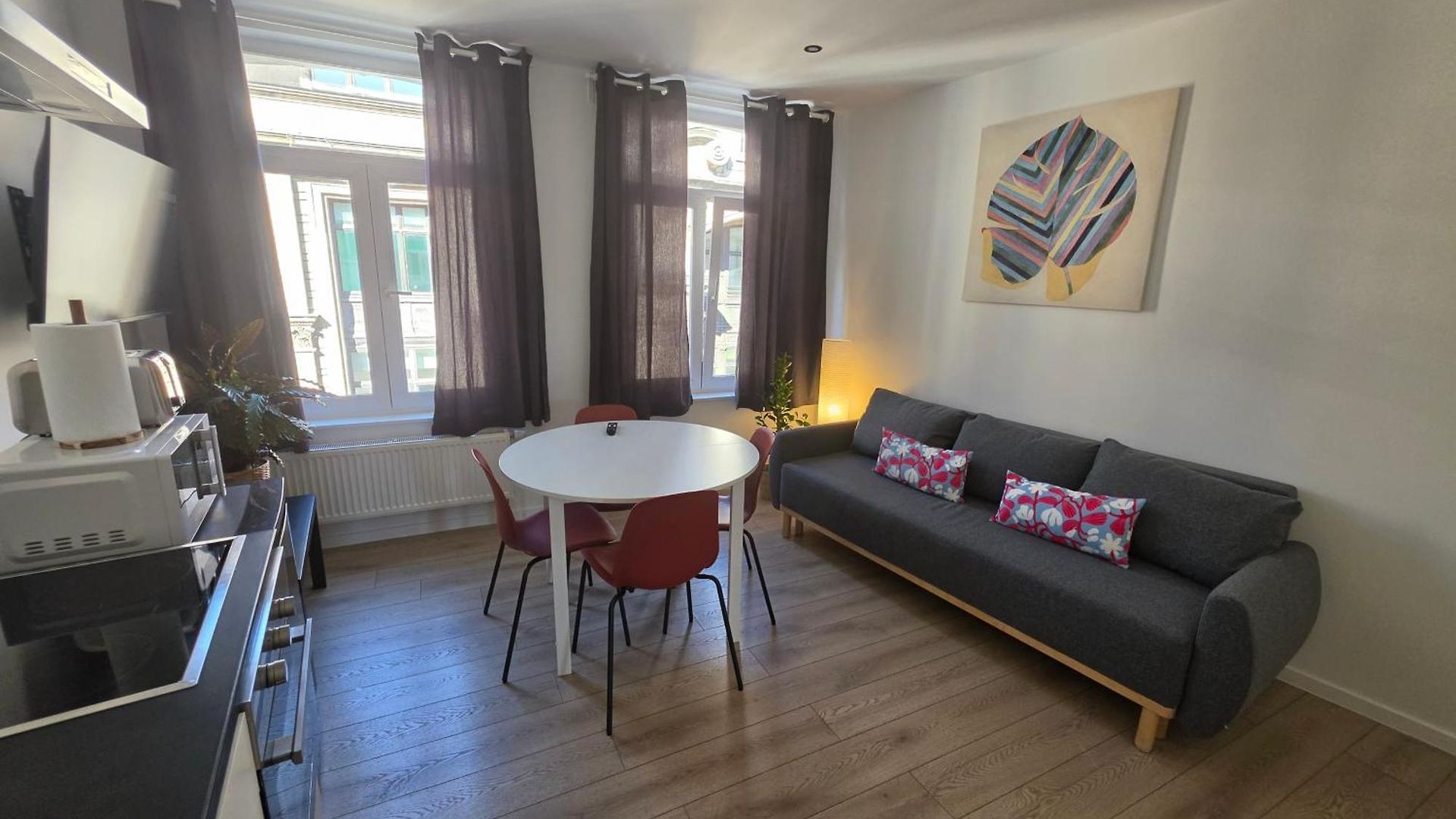Lily's Flat Brussels
