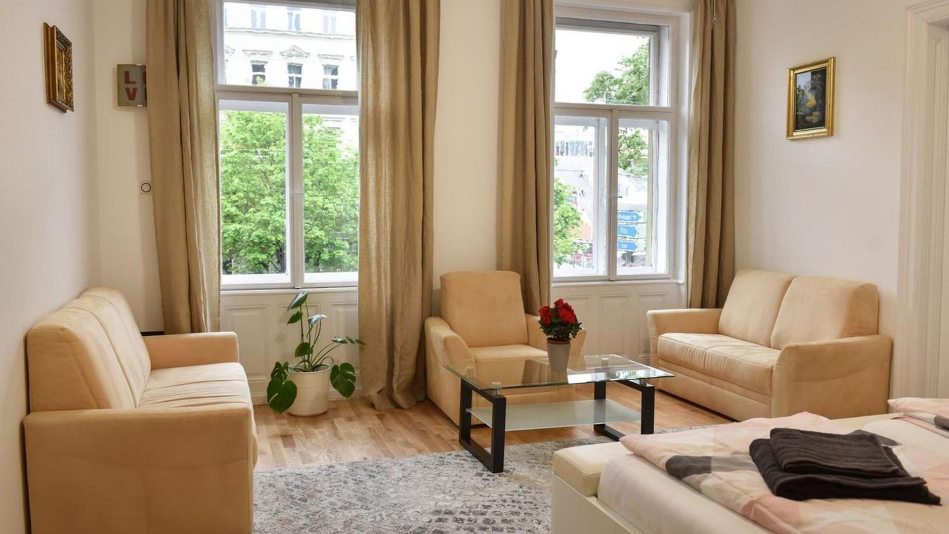 Manneken Pis Apat Apartment