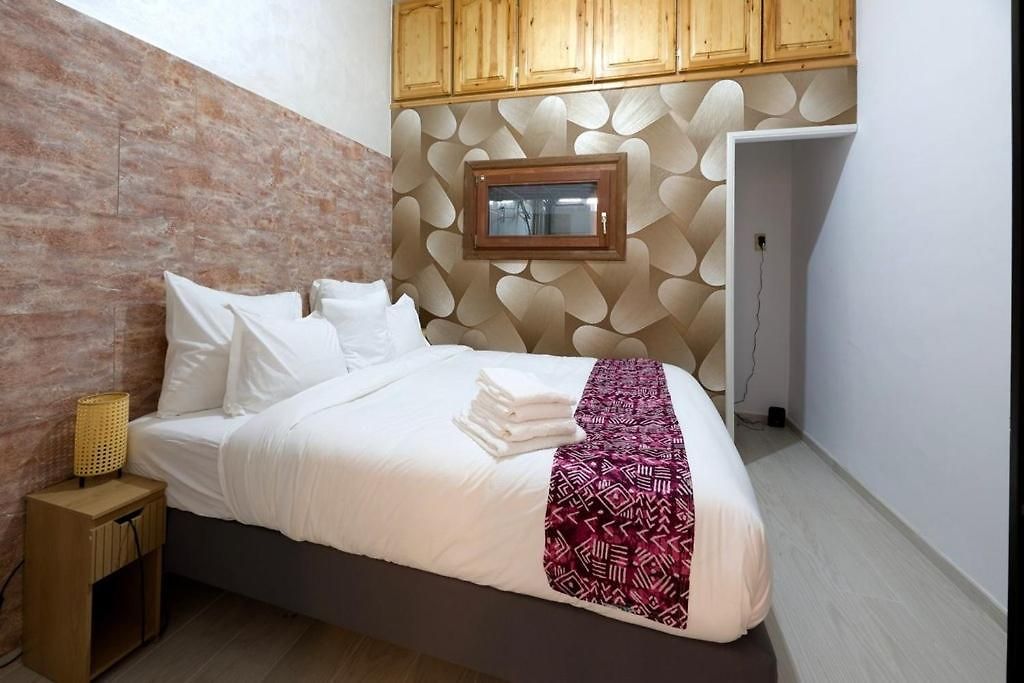 Cozy, Bright 2-bedroom Duplex In Brussels-laeken *