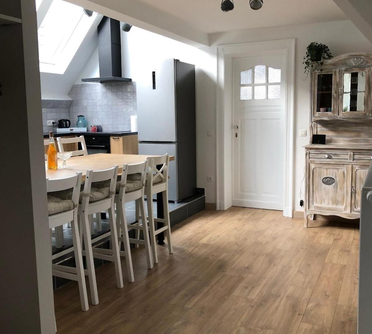 Spacious In An Authentic Mansion *