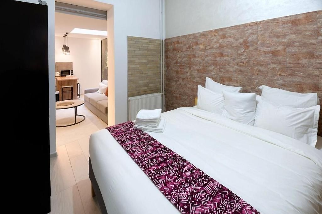 Apartment Cozy, Bright 2-bedroom Duplex In Brussels-laeken *