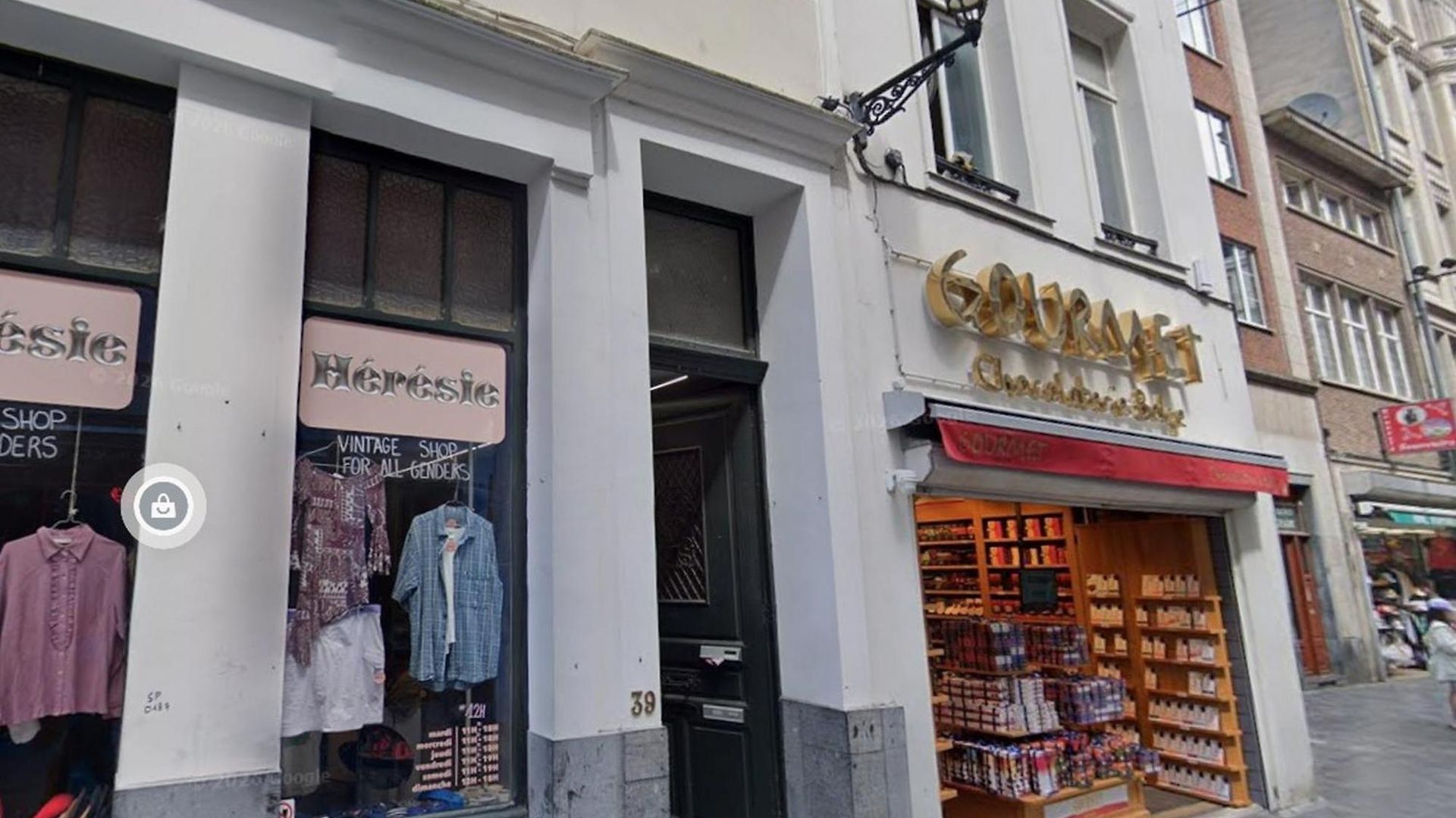 Manneken Pis Apat * Brussels