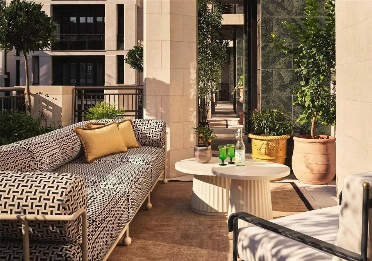 Apartment With Pool, Gym And Brussels