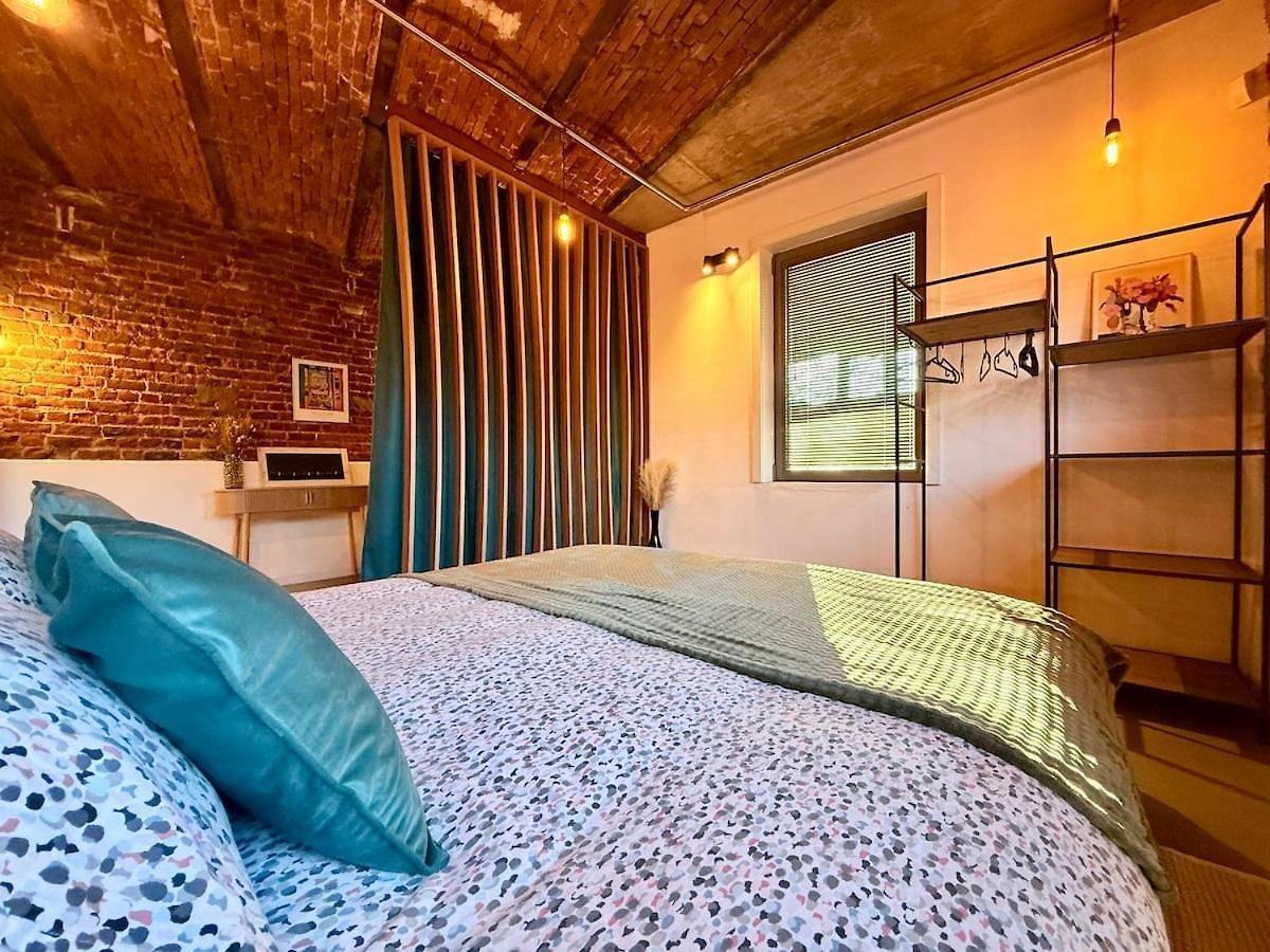Quiet Loft With Terrace *
