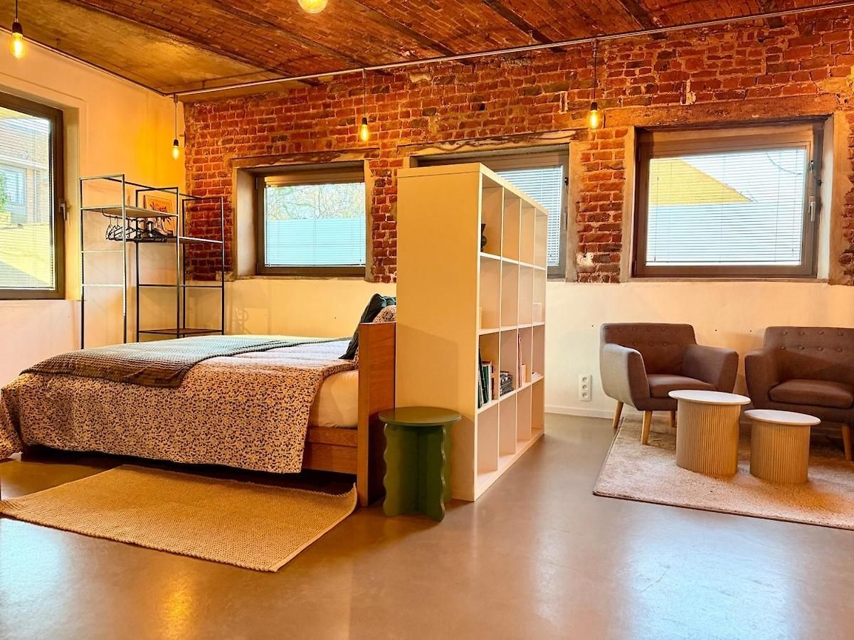 Quiet Loft With Terrace