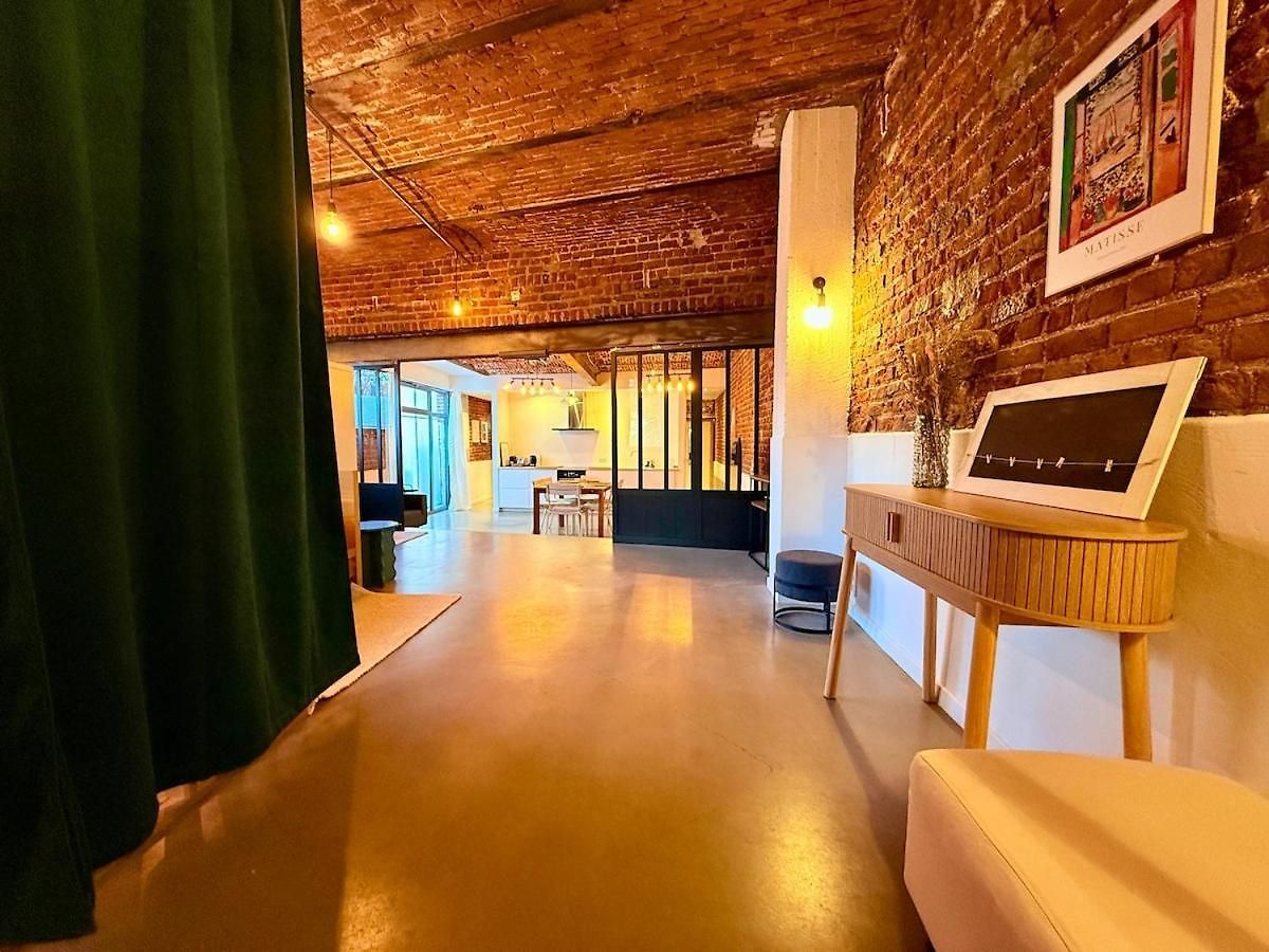 Quiet Loft With Terrace Apartment