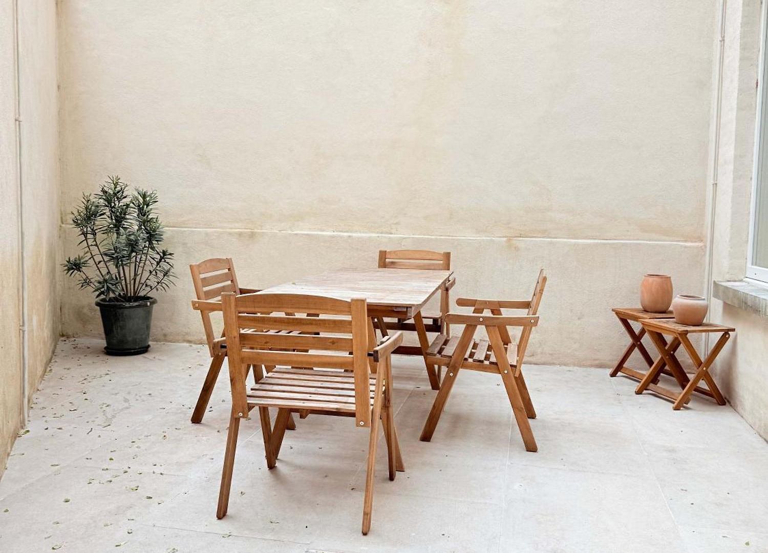 Apartment 2 Bedrooms - Baby Crib & Furnished Terrace In Lovely Brussels