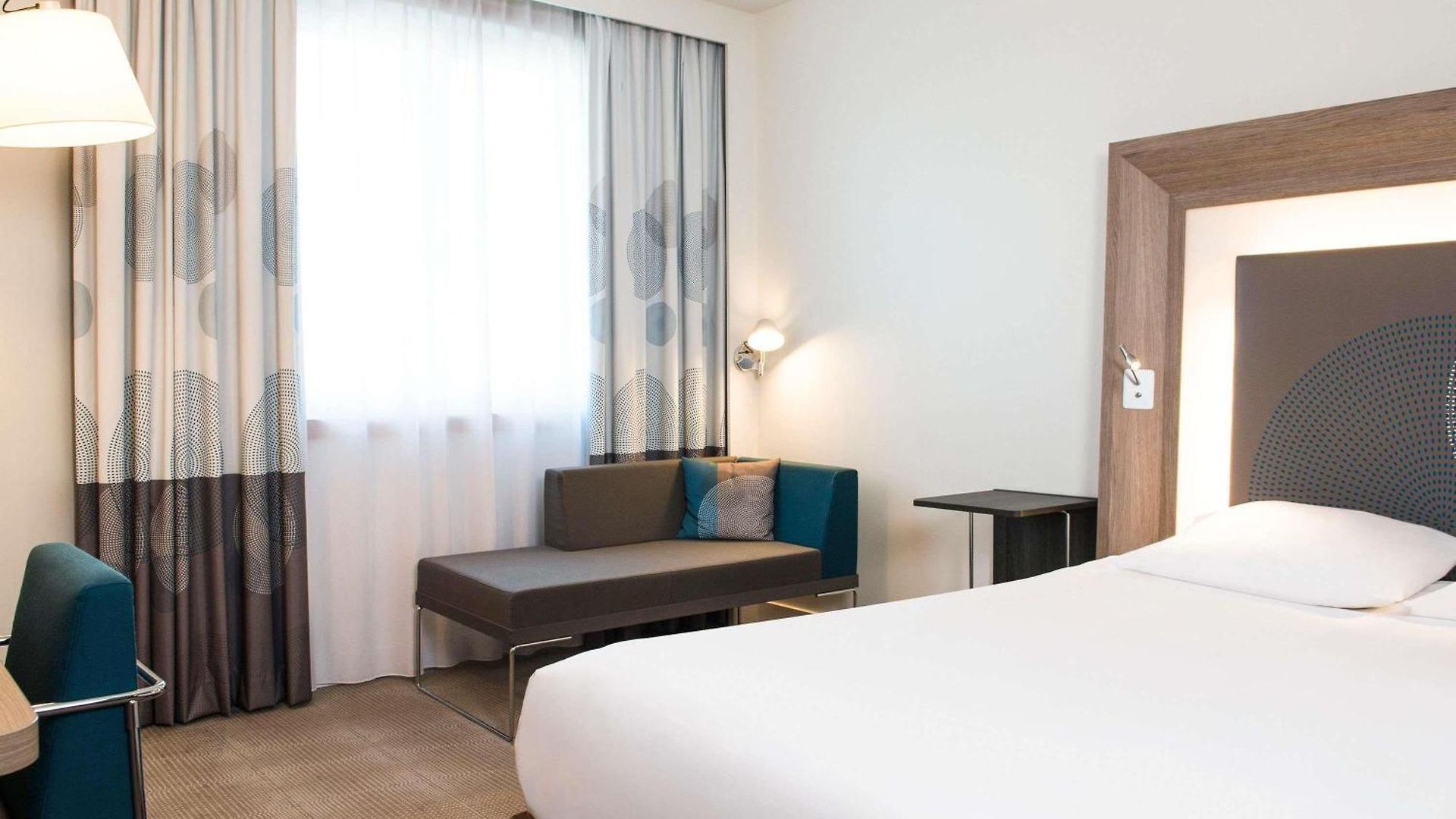 Novotel Centre Hotel