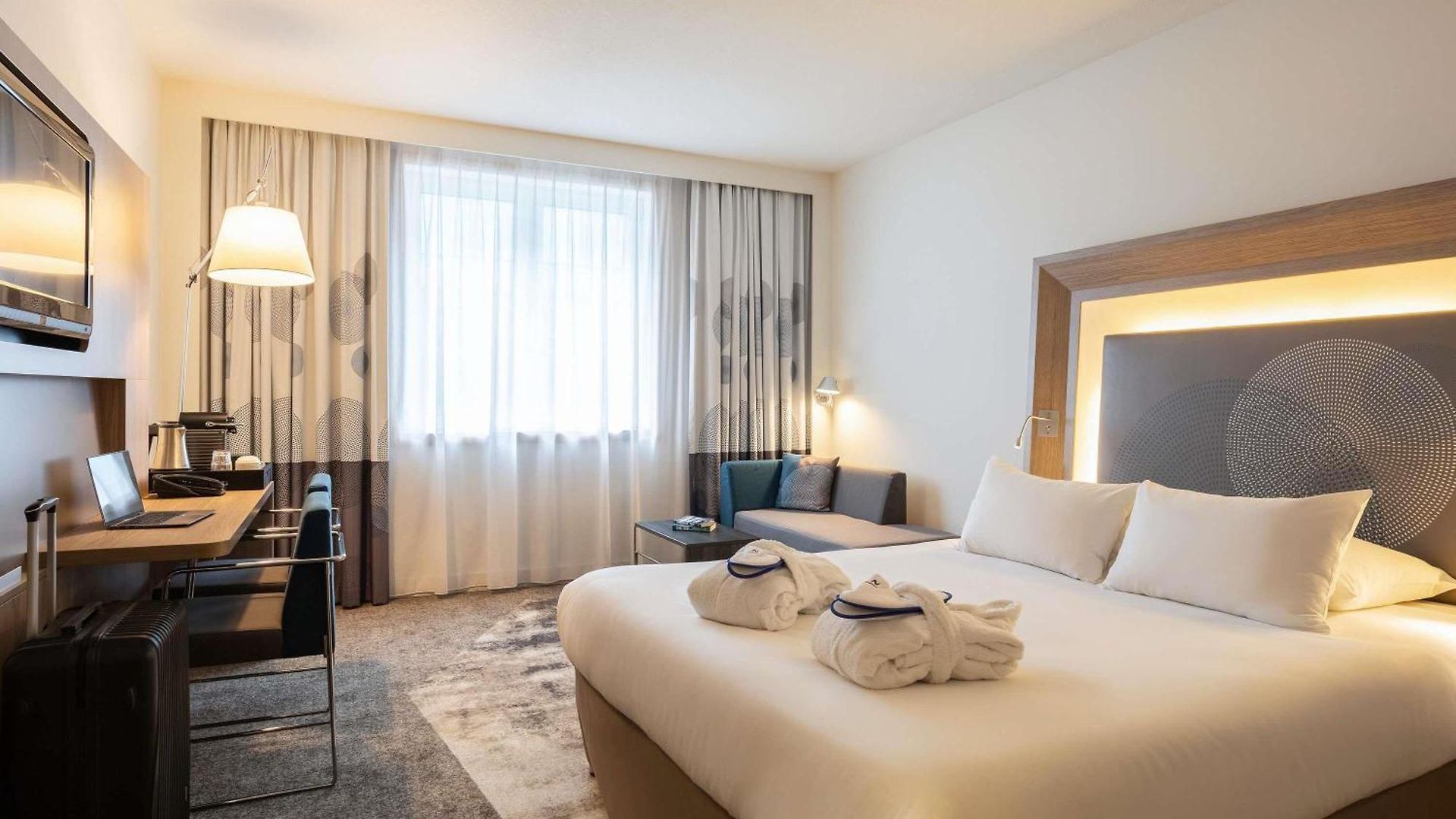 Novotel Centre