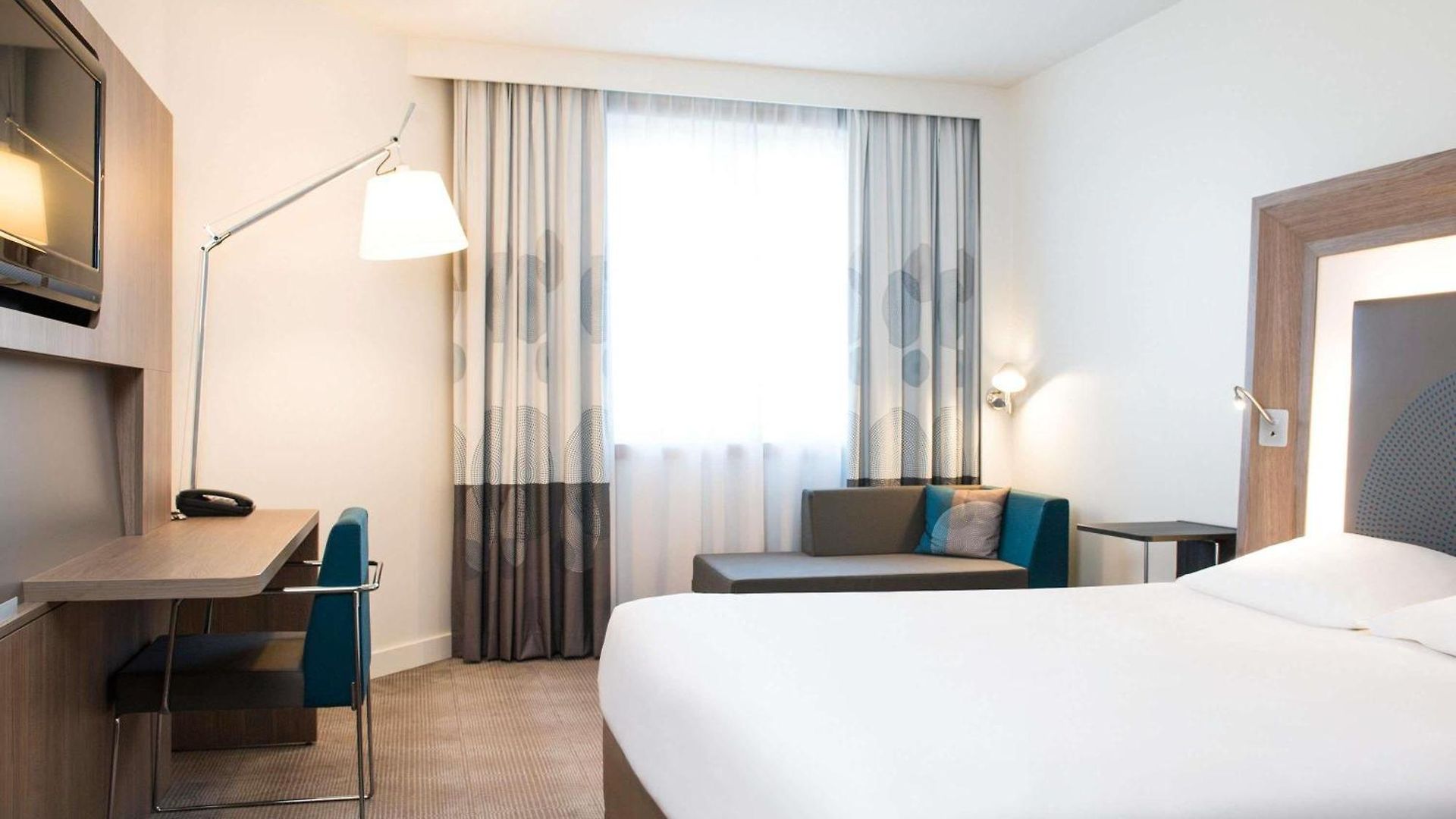Hotel Novotel Centre 4*