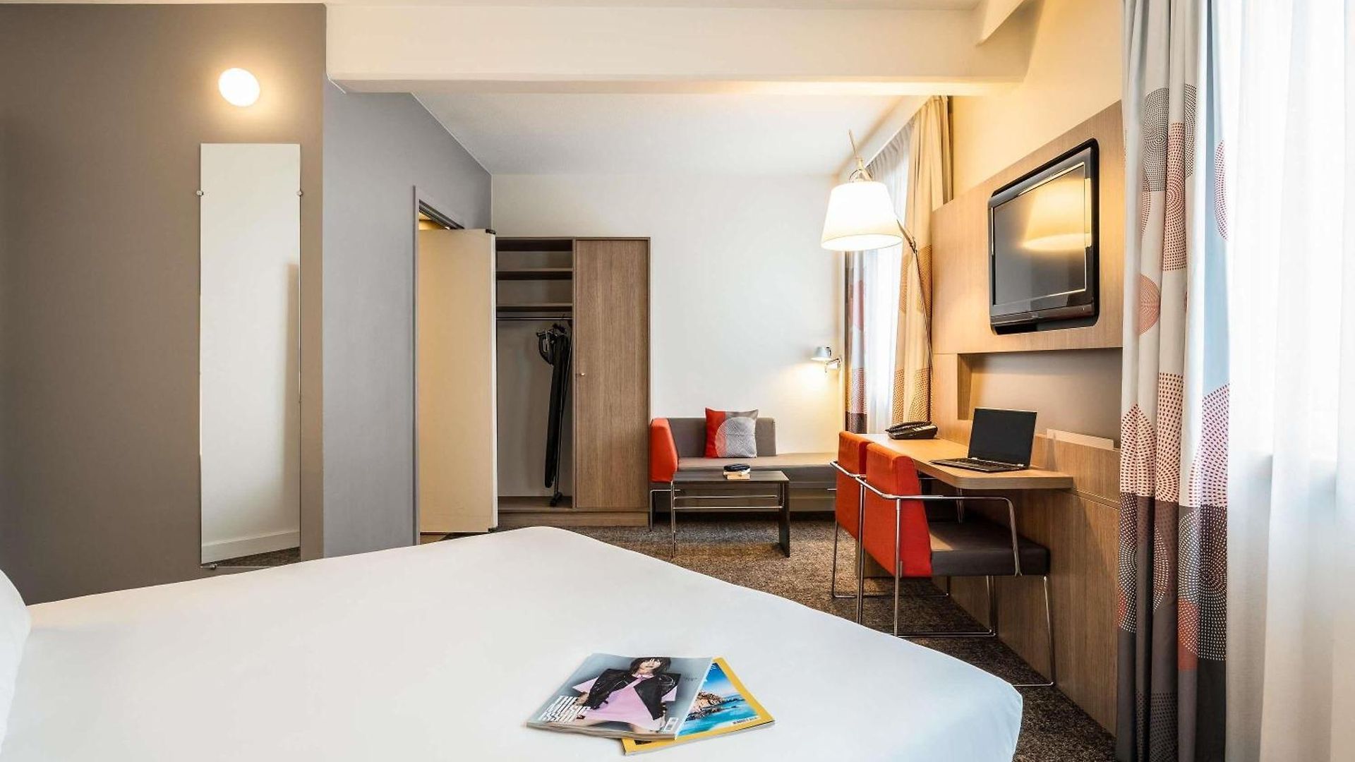 Novotel Centre 4*