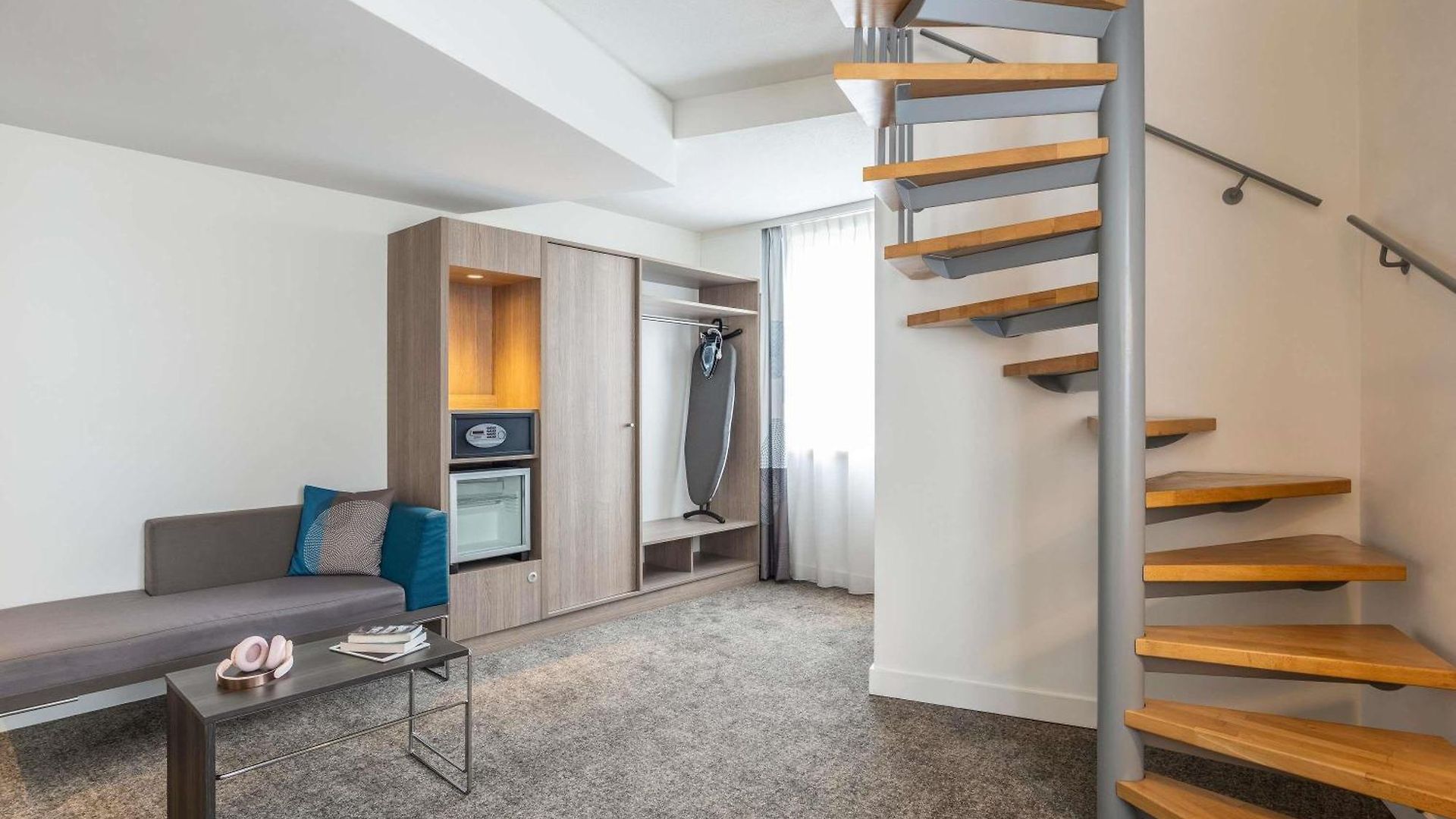 Hotel Novotel Centre 4*