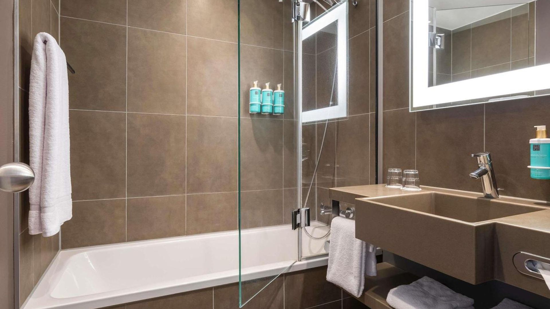 Hotel Novotel Centre 4*