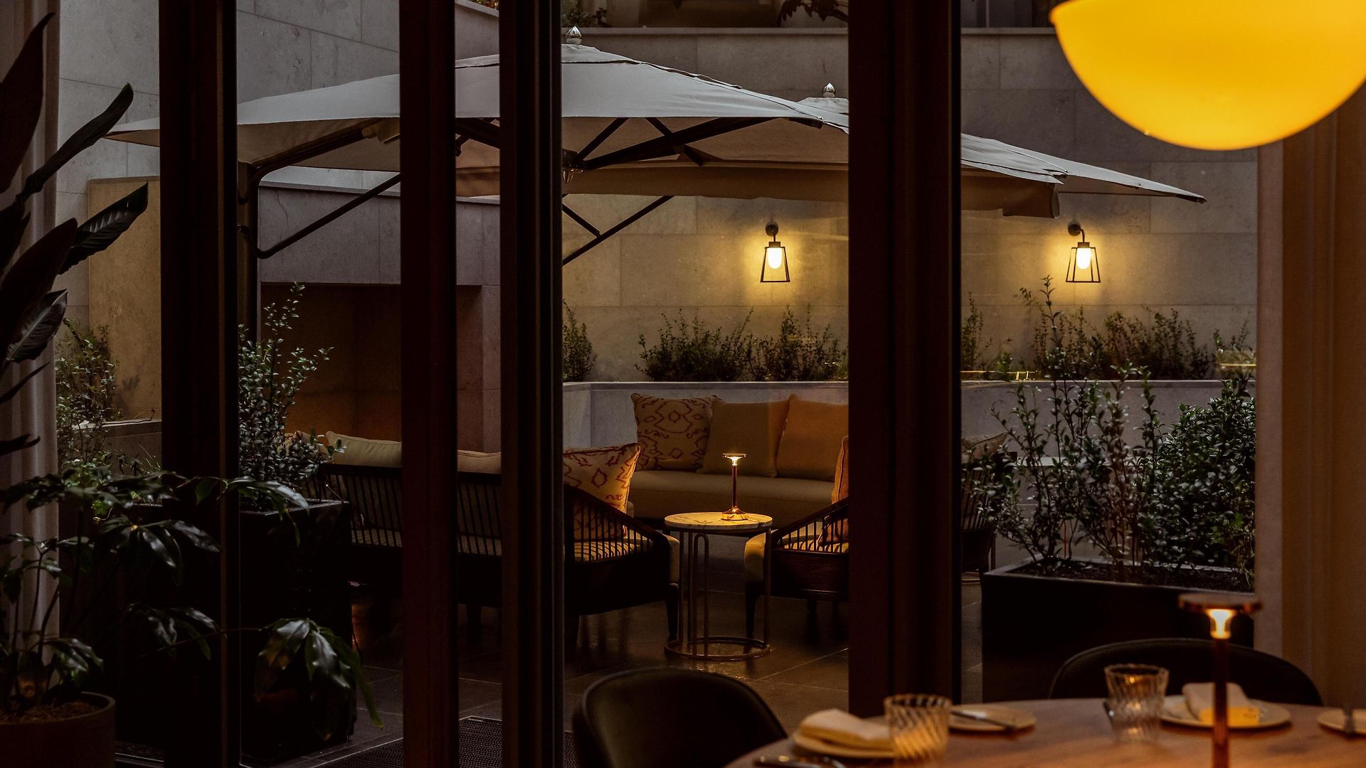 Hotel Corinthia Grand Astoria 5*