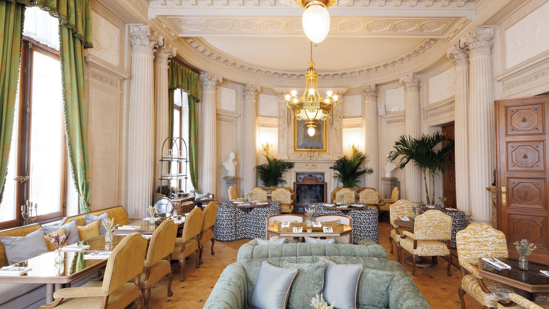 Fleur De Hotel