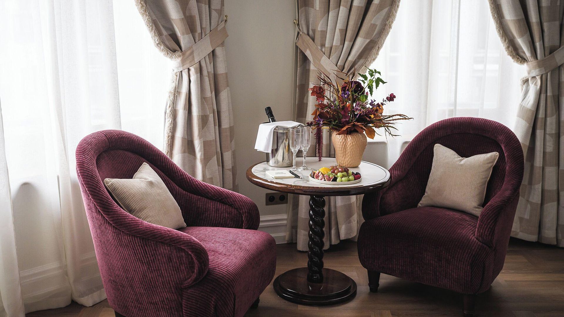 Hotel Fleur De 4*