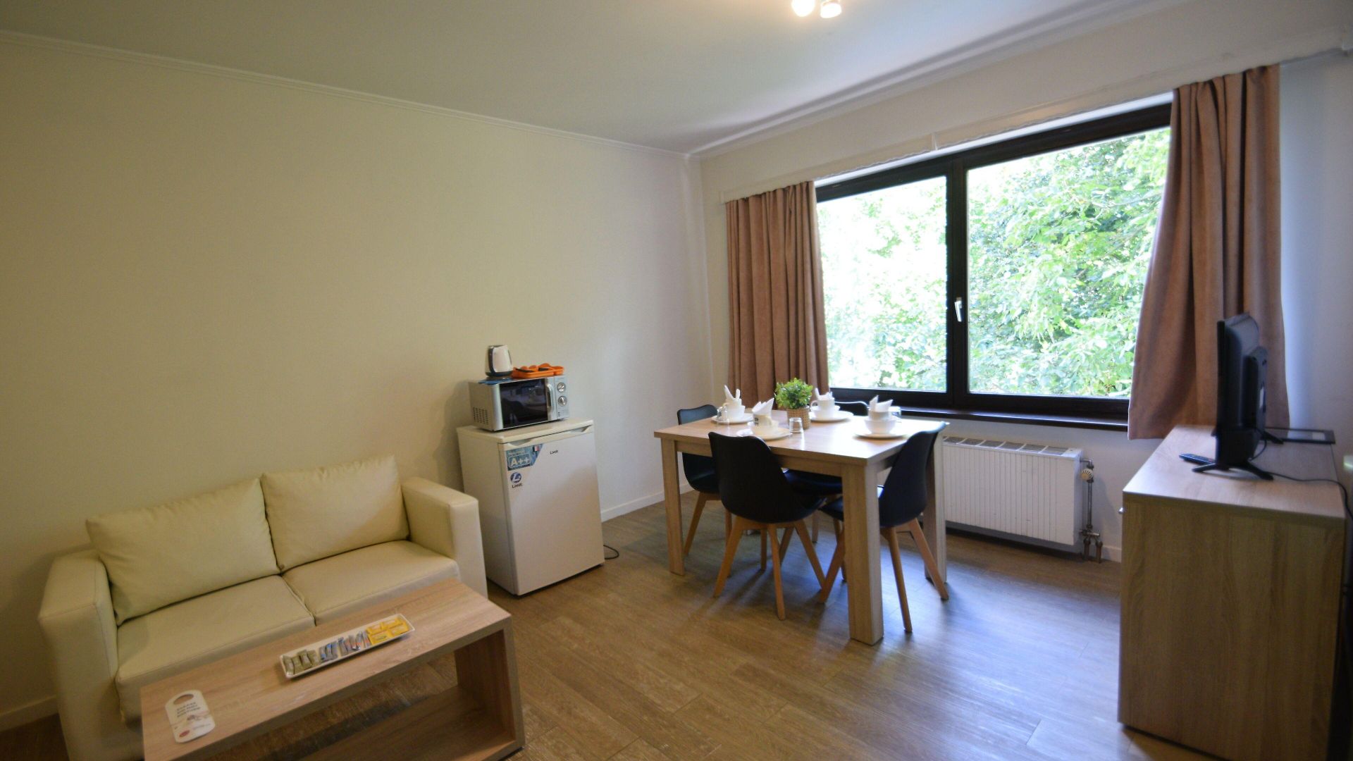 Budget Flats Apartment *