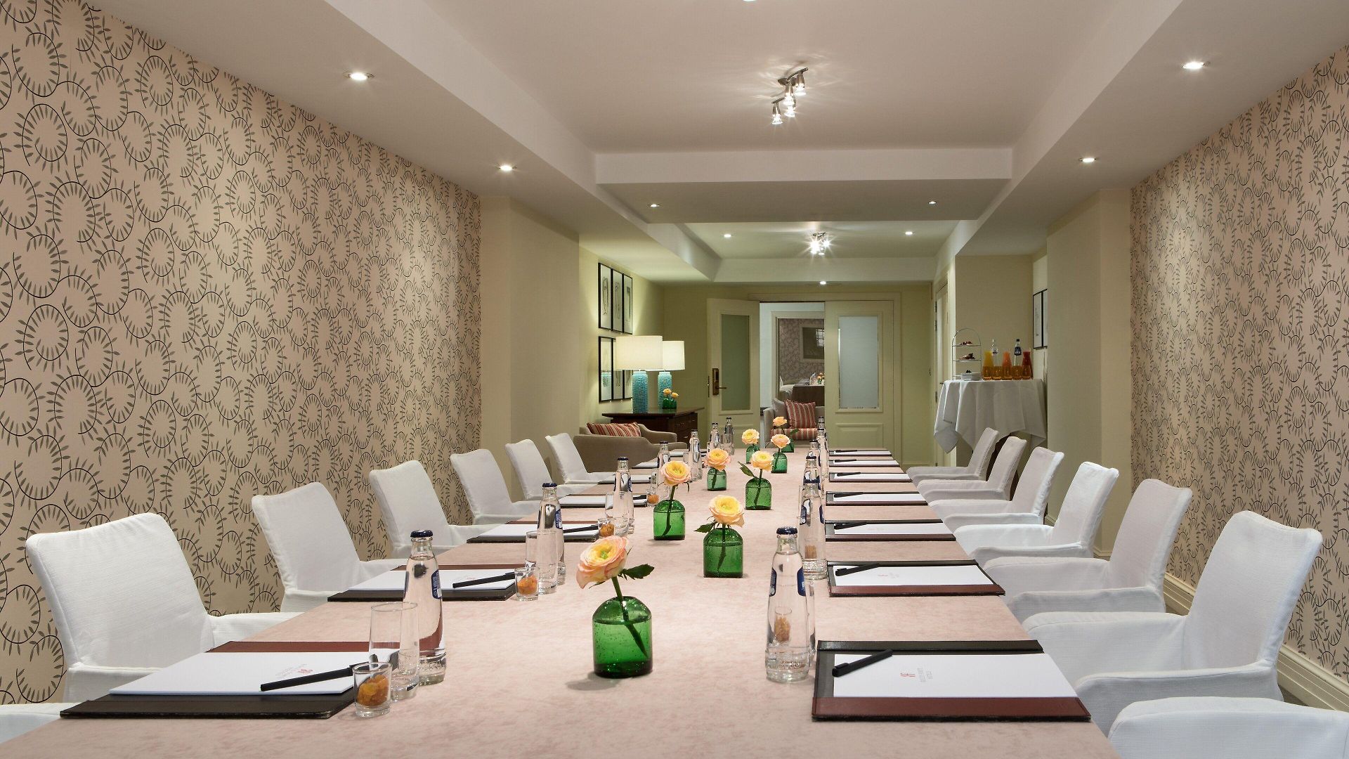 Amigo, A Rocco Hotel 5*
