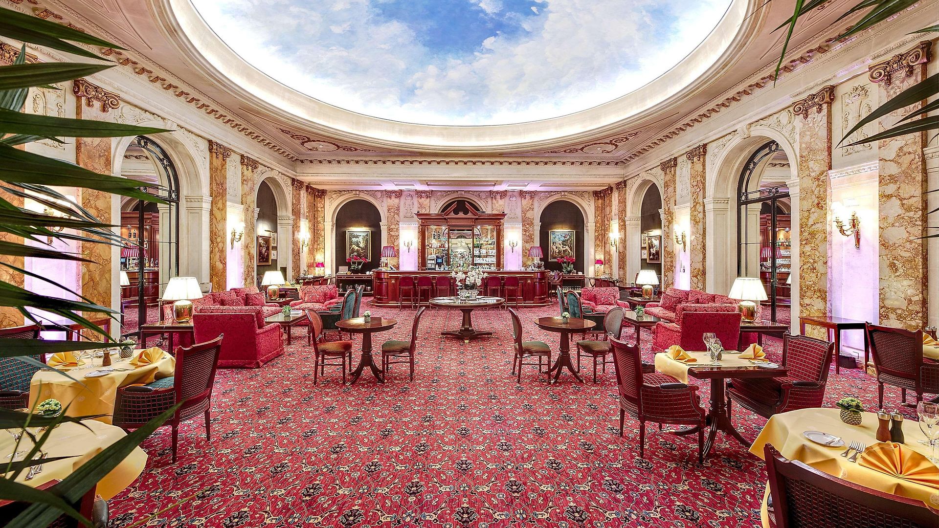 Le Plaza Hotel