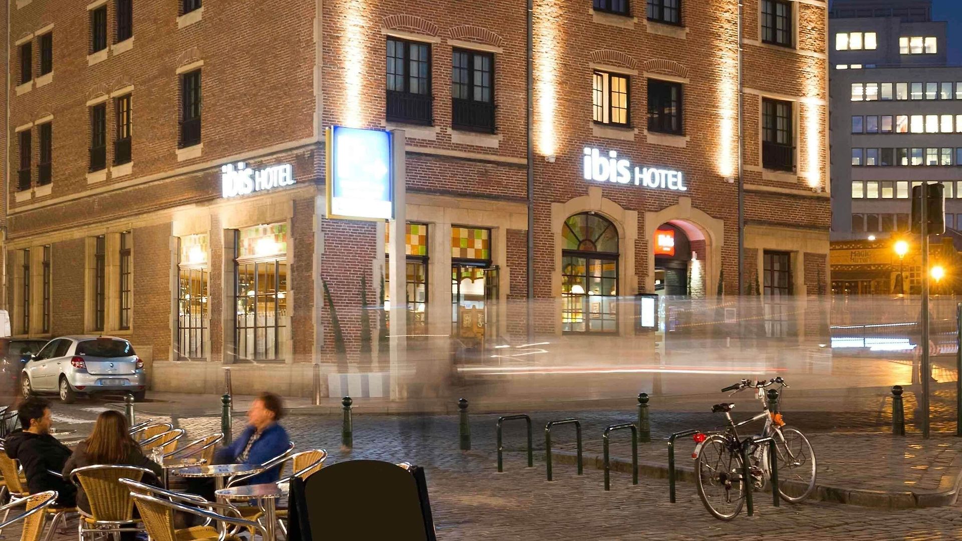 Hotel Ibis Off Grand'place 3*