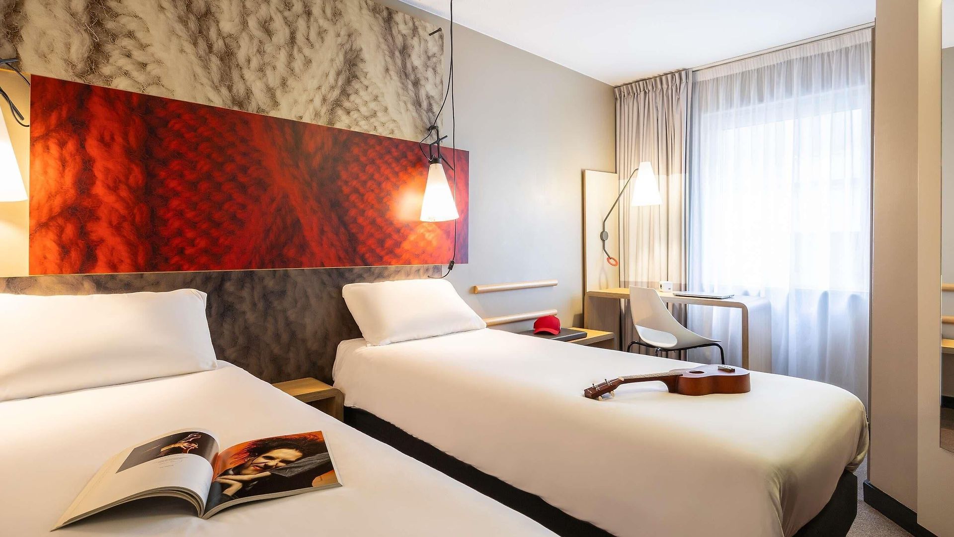 Ibis Centre 3*