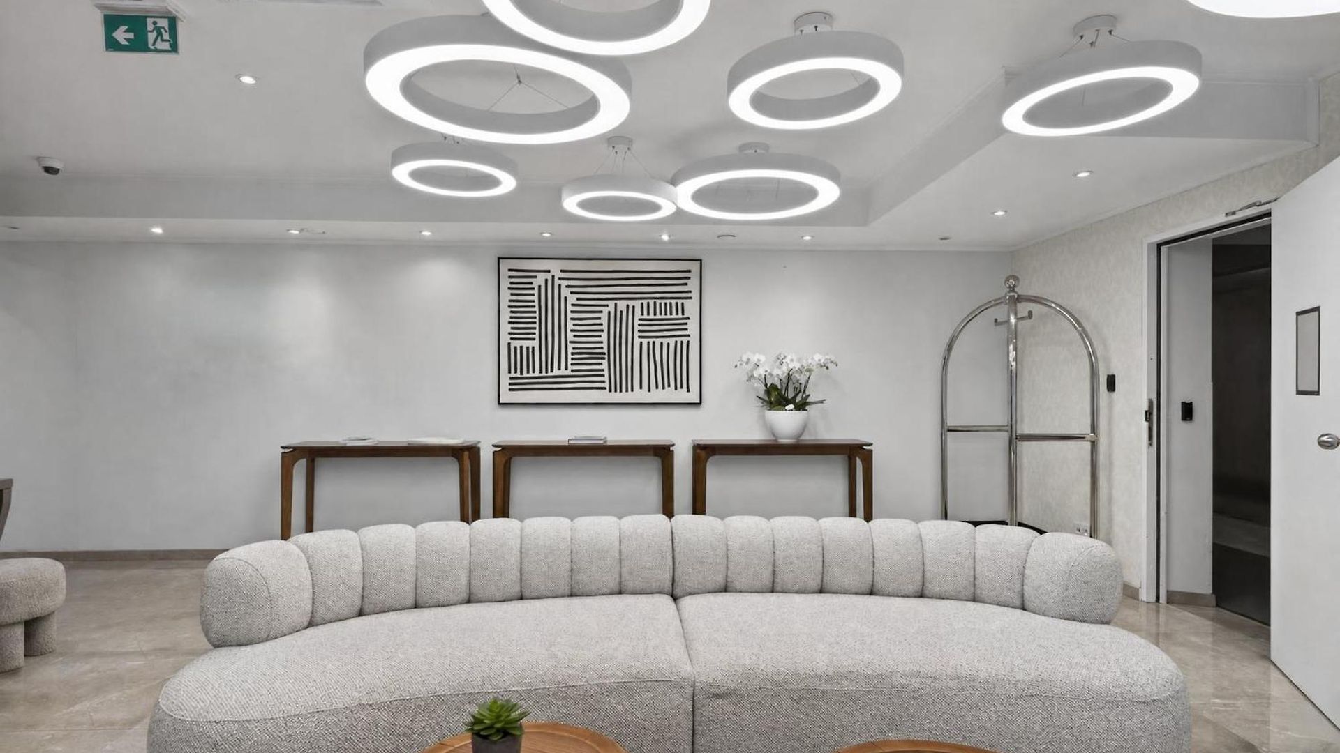 Midi 33 By Reside - New Opening Appartement Brussel