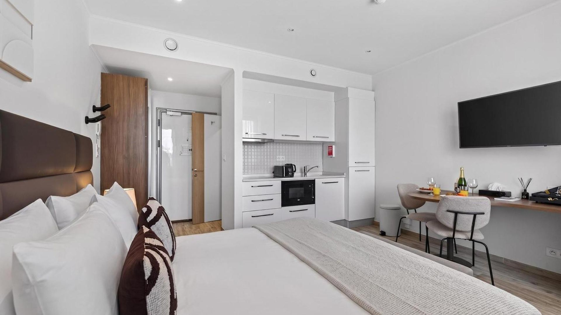 Midi 33 By Reside - New Opening Appartement