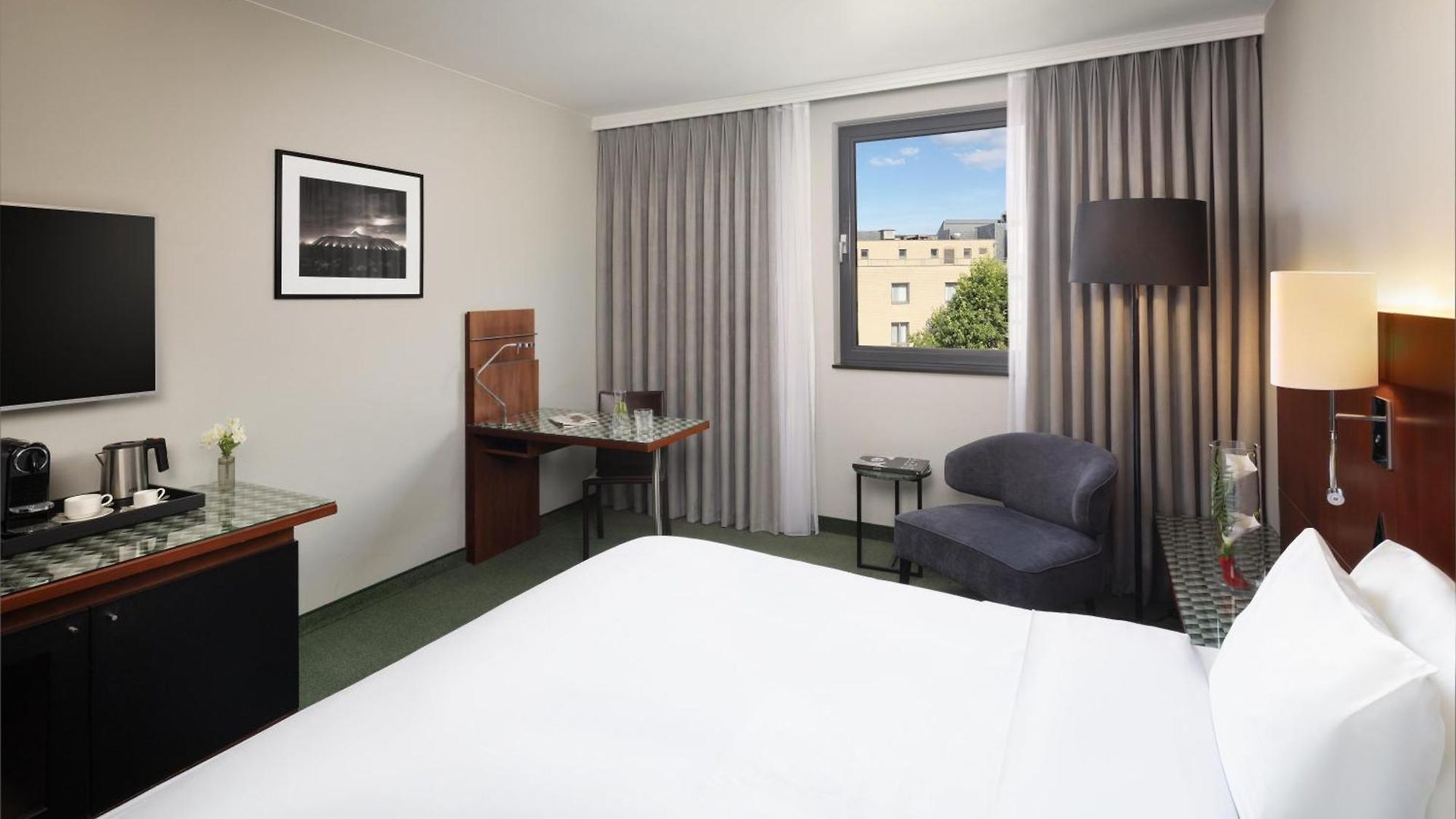 Hotel Nh Eu Berlaymont 4*