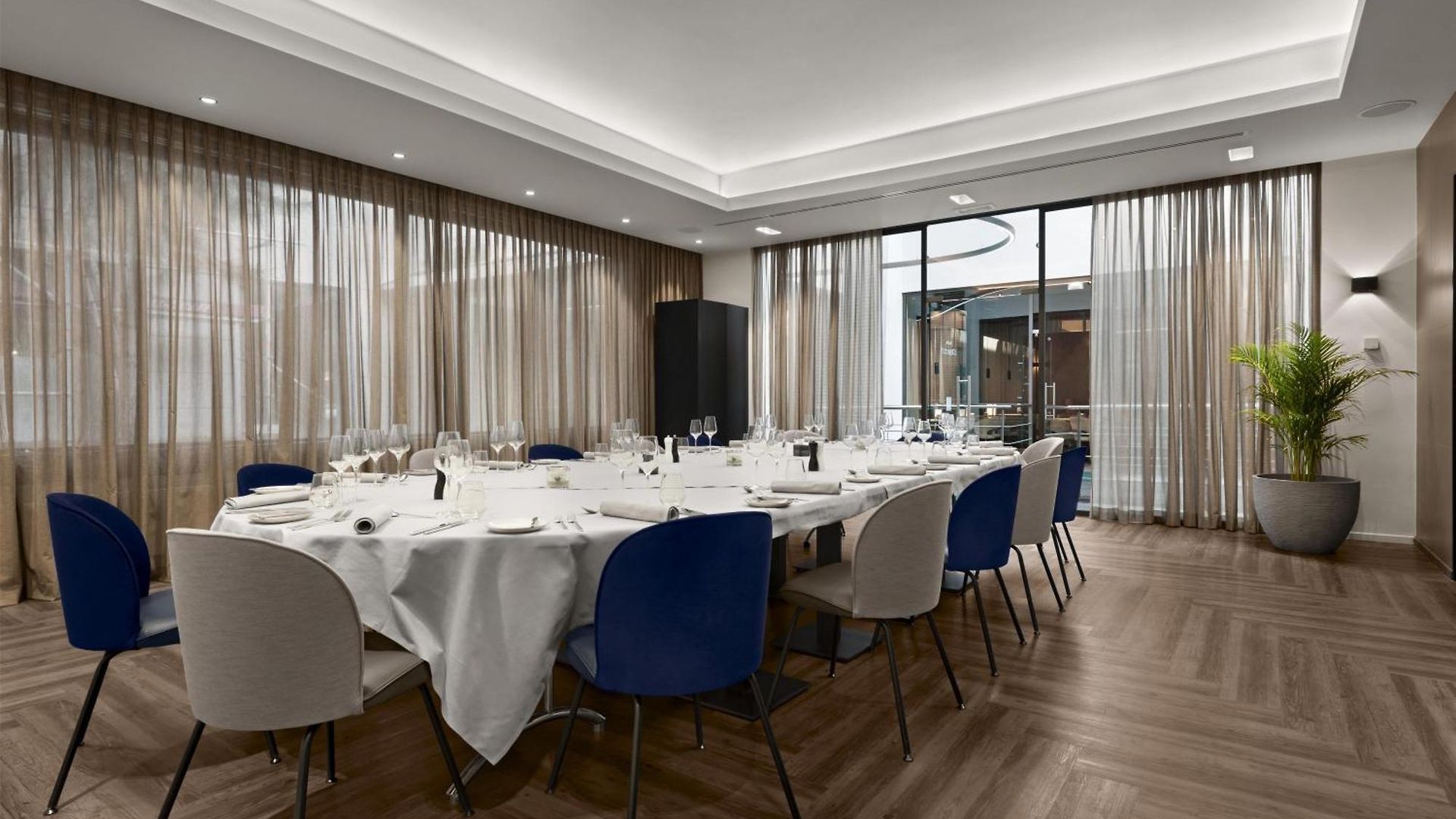 Hotel Nh Eu Berlaymont 4*