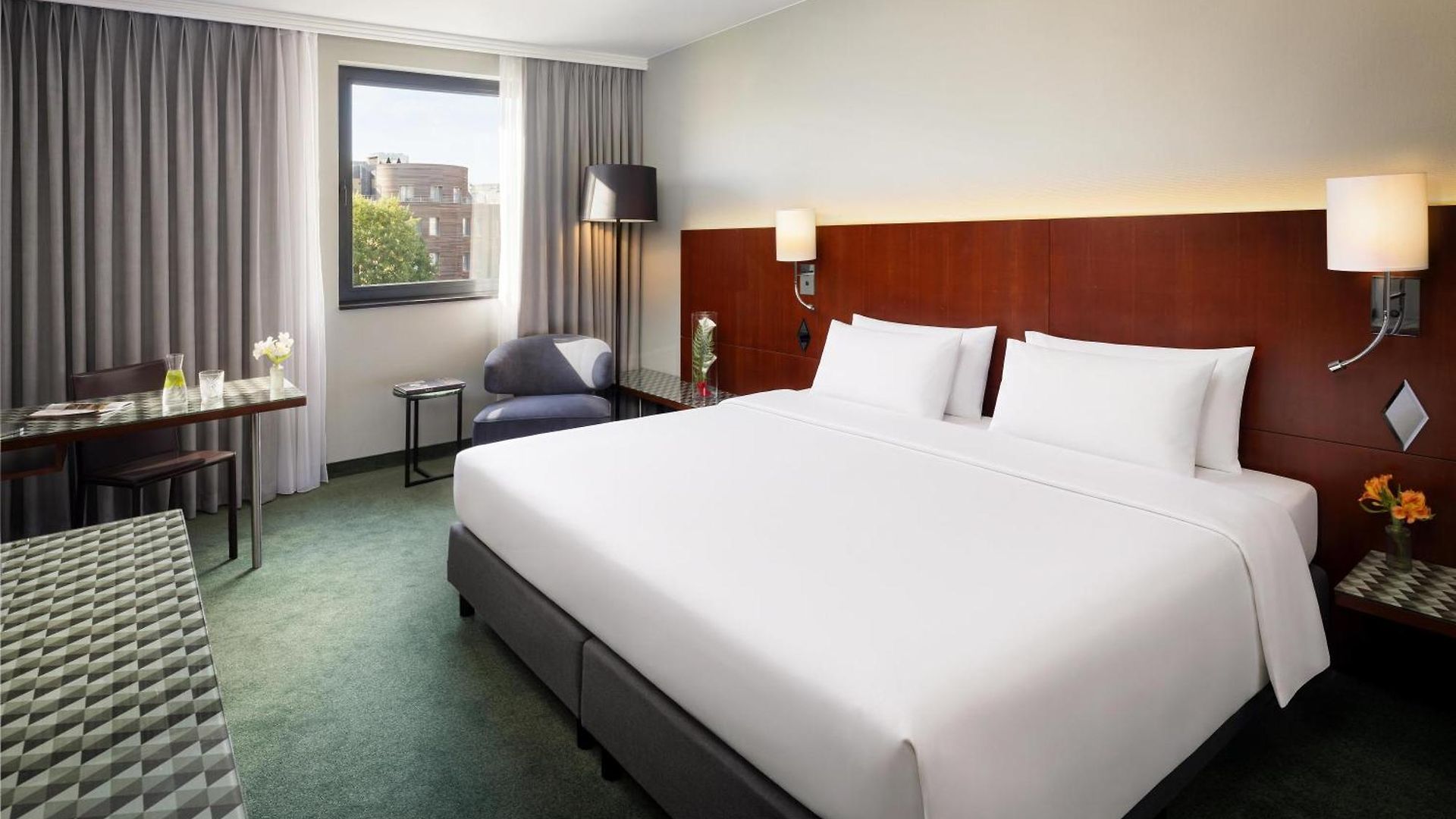 Nh Eu Berlaymont 4*