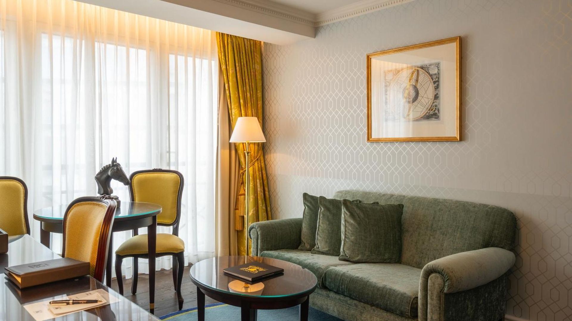 Stanhope By Thon Hotel 5*
