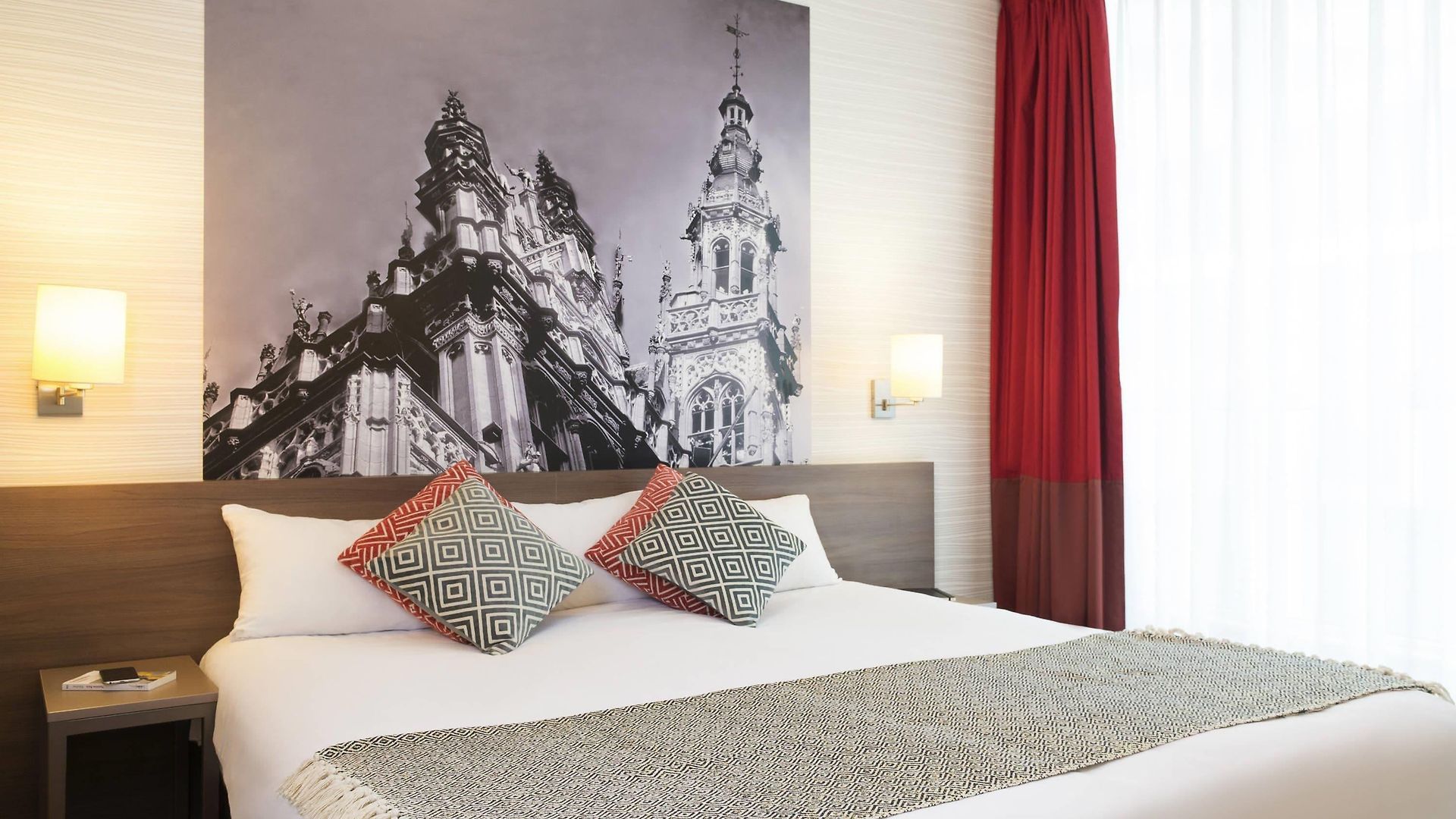Aparthotel Adagio Grand Place 4*