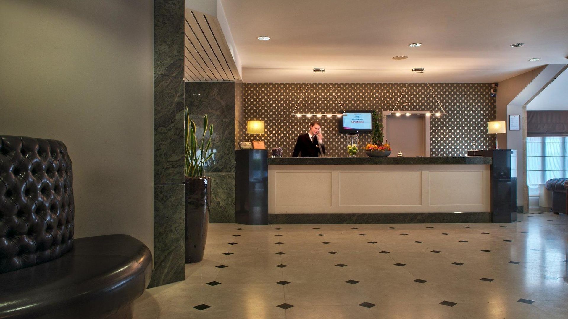 Nh Carrefour De L'europe Hotel