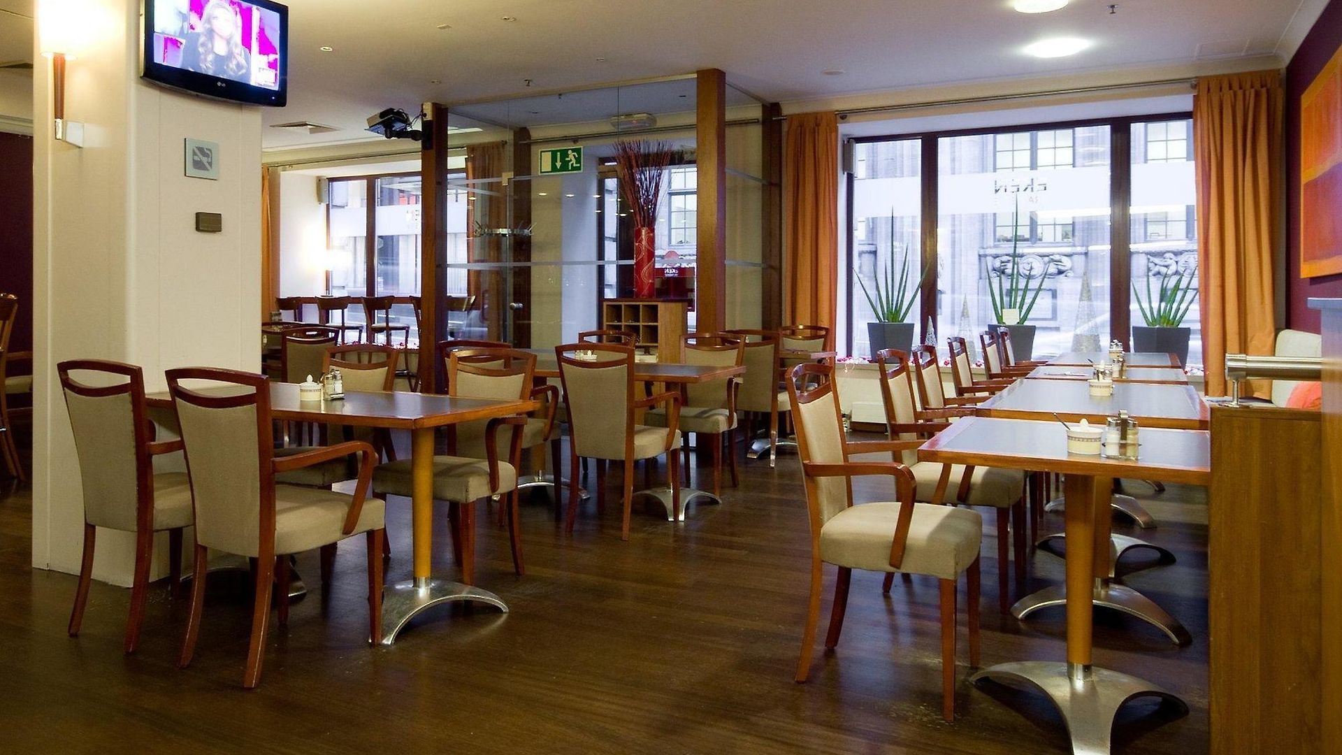 Numa Royal Galleries Hotel 4*