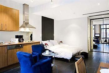 Azimut Flathotel 3*