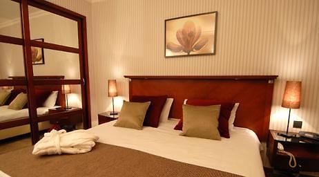 B-aparthotel Ambiorix 4*