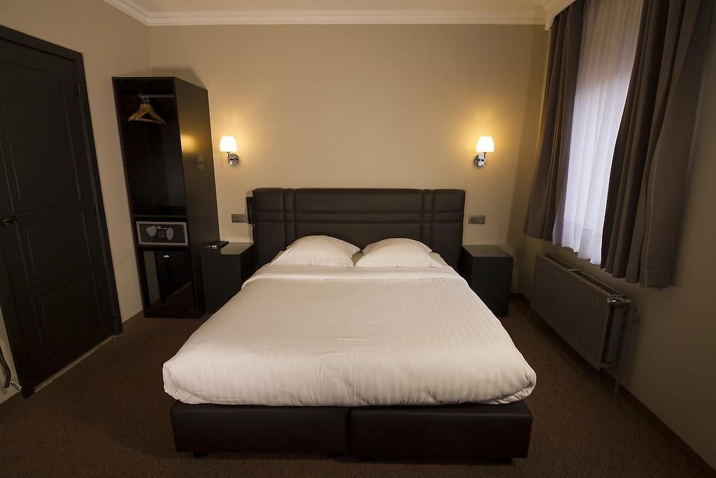 Hotel Le Chantecler 2*